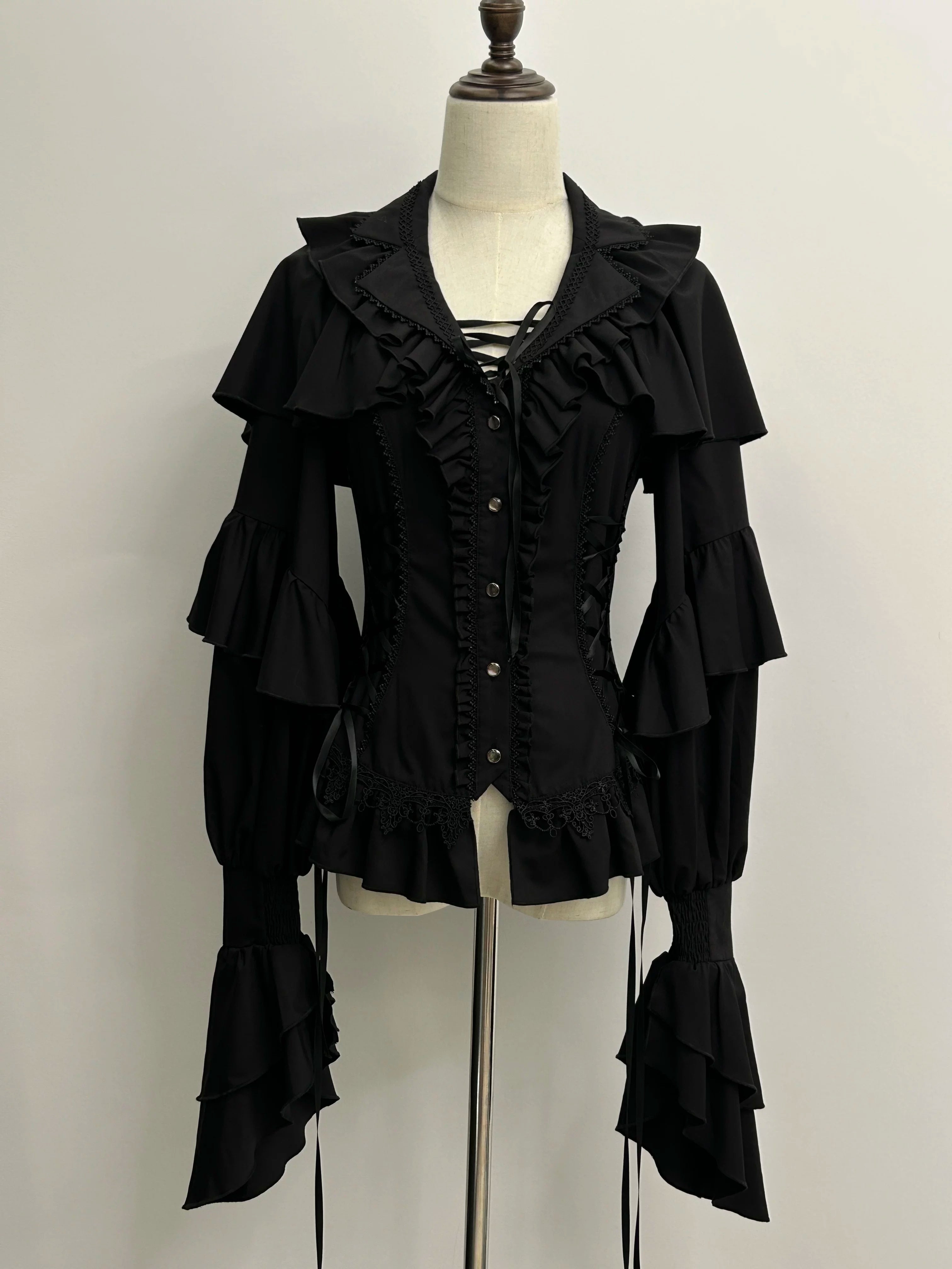 Cocoon Prelude - Gothic Lolita Capelet-Sleeve Blouse Black - Long-sleeve Blouse S Pre-order