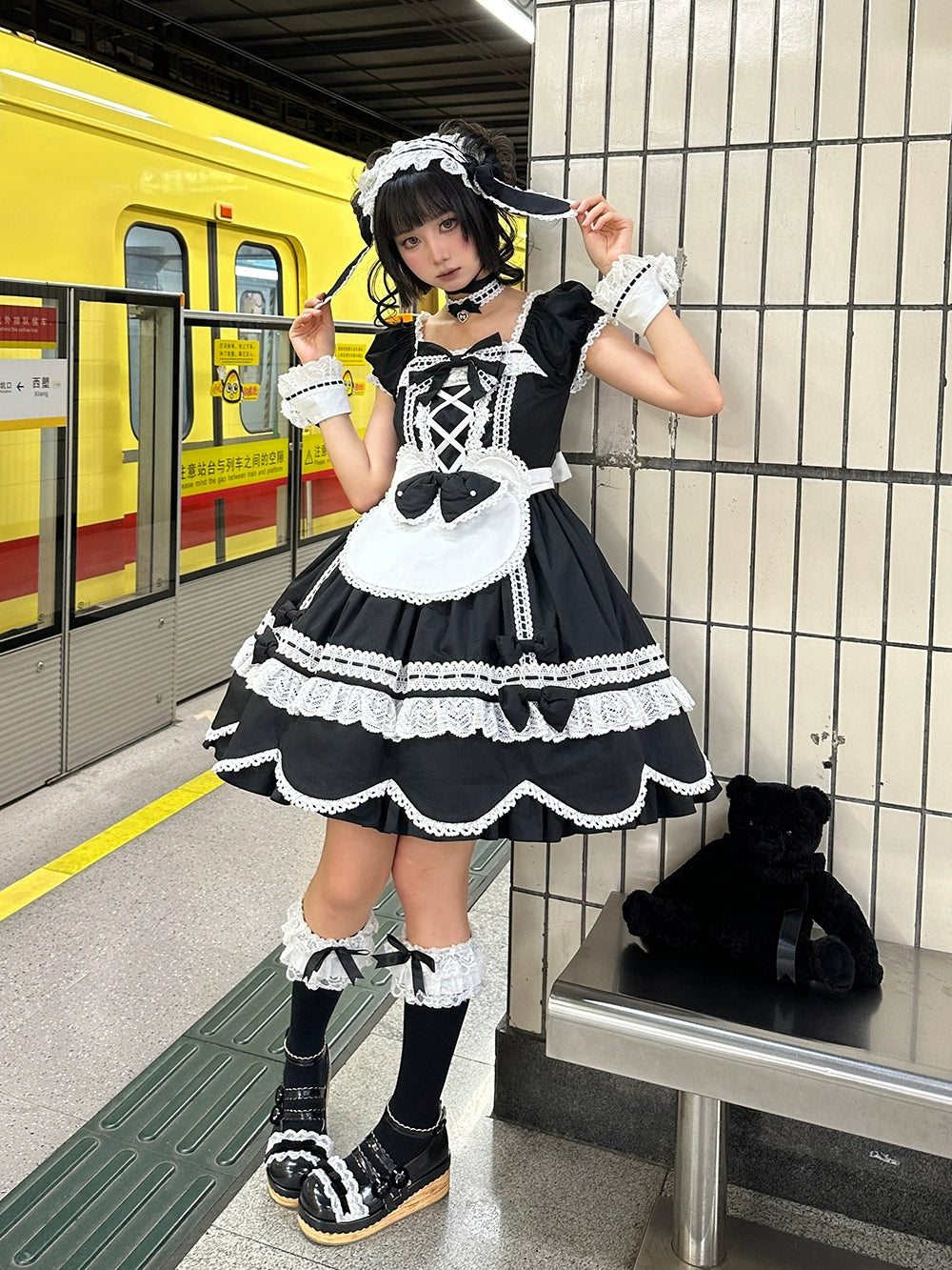 Miss Point - Vintage Petal Rabbit - Old School Lolita OP Cotton Dress With Petal-Shaped Hem 43135:768520