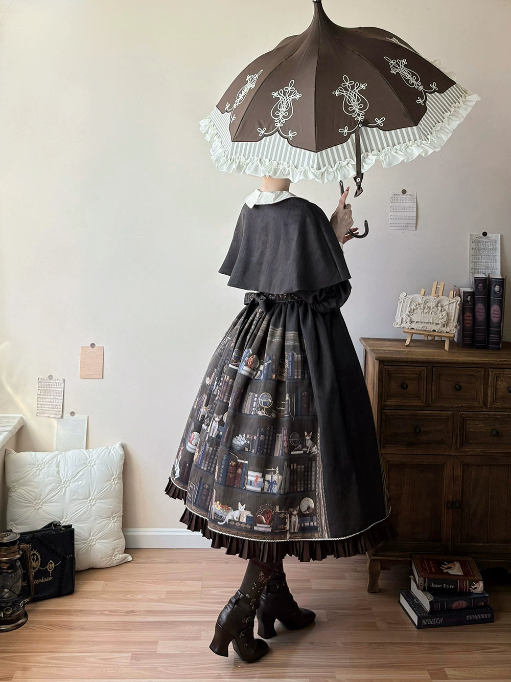 Miss Point - German Bookshelf - Classic Lolita OP Dress & Detachble Cape 44023:792381