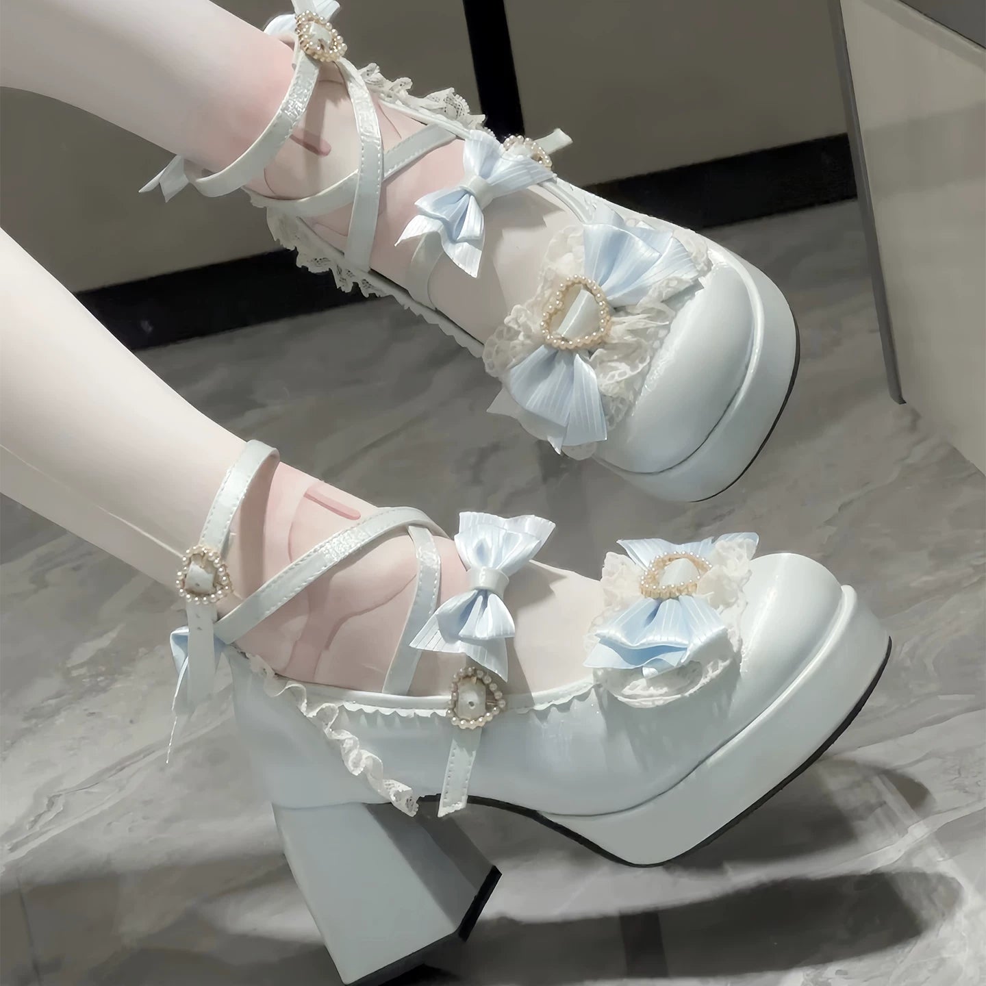 Romance of Hearts - Sweet Lolita Chunky Heeled Shoes, Pearl Heart Accents (Blue / 34 35 36 37 38 39 40 41) 45692:859299