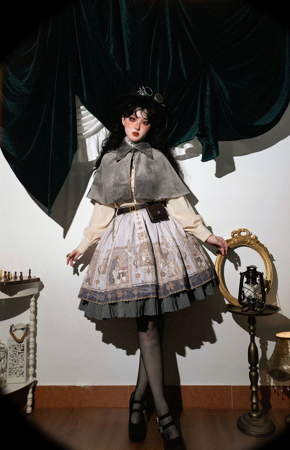 (BFM)Miss Point~Demon Hunting Notes~Gothic Lolita Cross Print Short Skirt   
