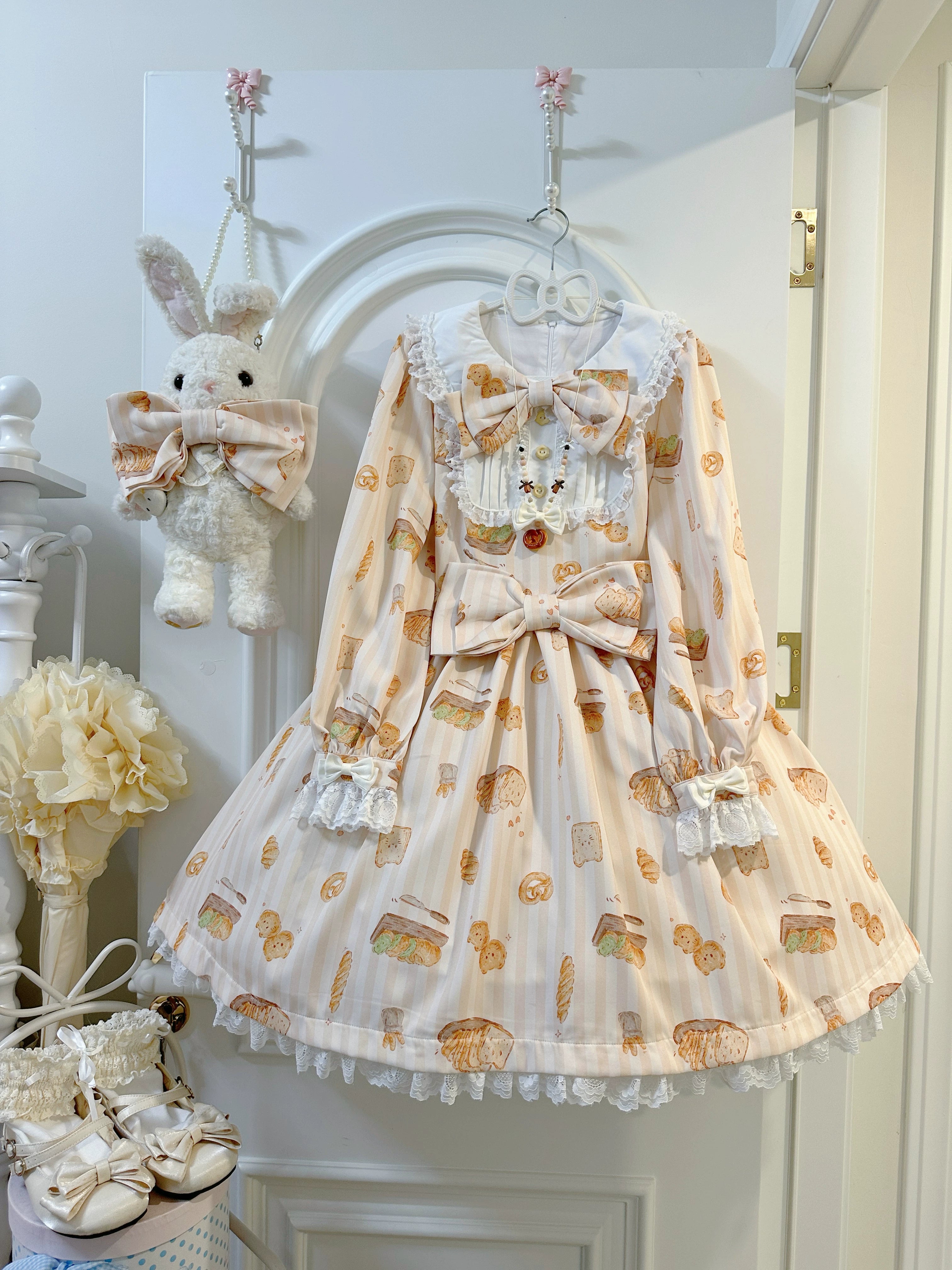 Kitten Bread - Sweet Lolita OP Dress, Cat & Bread Print Ivory Dress Only S