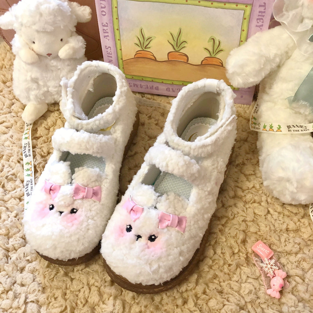 Fairy Godmother~Cute Plush Warm Round Toe Lolita Soft Sole Shoes 34 Lamb wool in off-white with mesh lining 