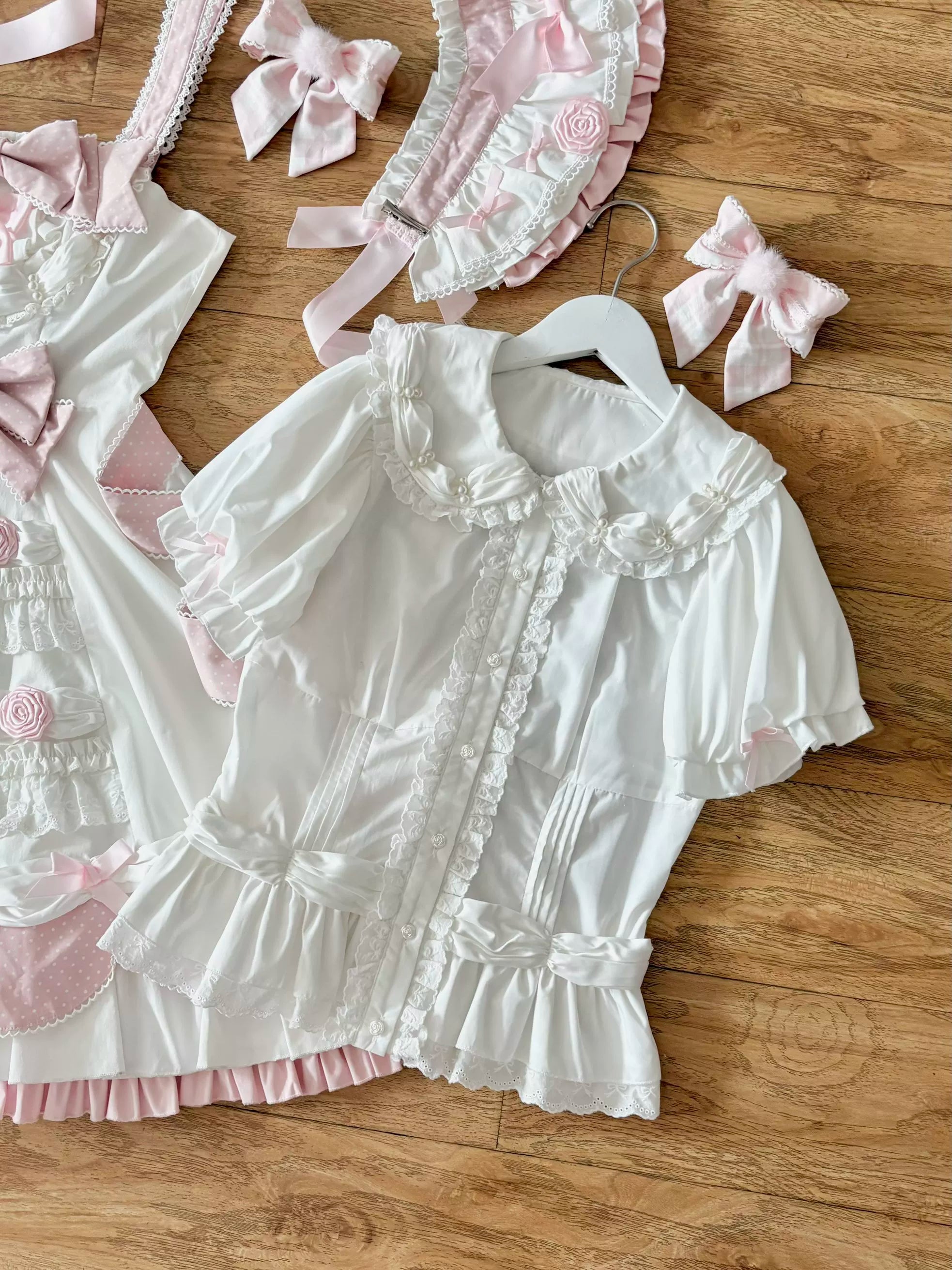 Cream Rosette Cake - Old School Lolita JSK Dress, Rose & Pearl Accents 45769:861643