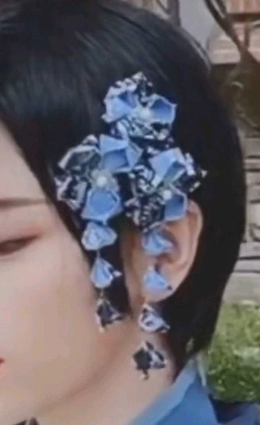 (BFM)Xuanji~Wa Lolita Hair Clip Tassel Bunny Wind Chime Clip   