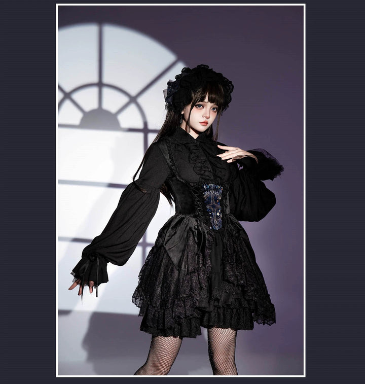 SUSIN~Night Traveler~Classic and Elegant Gothic Dress with Colorful Window Prints   