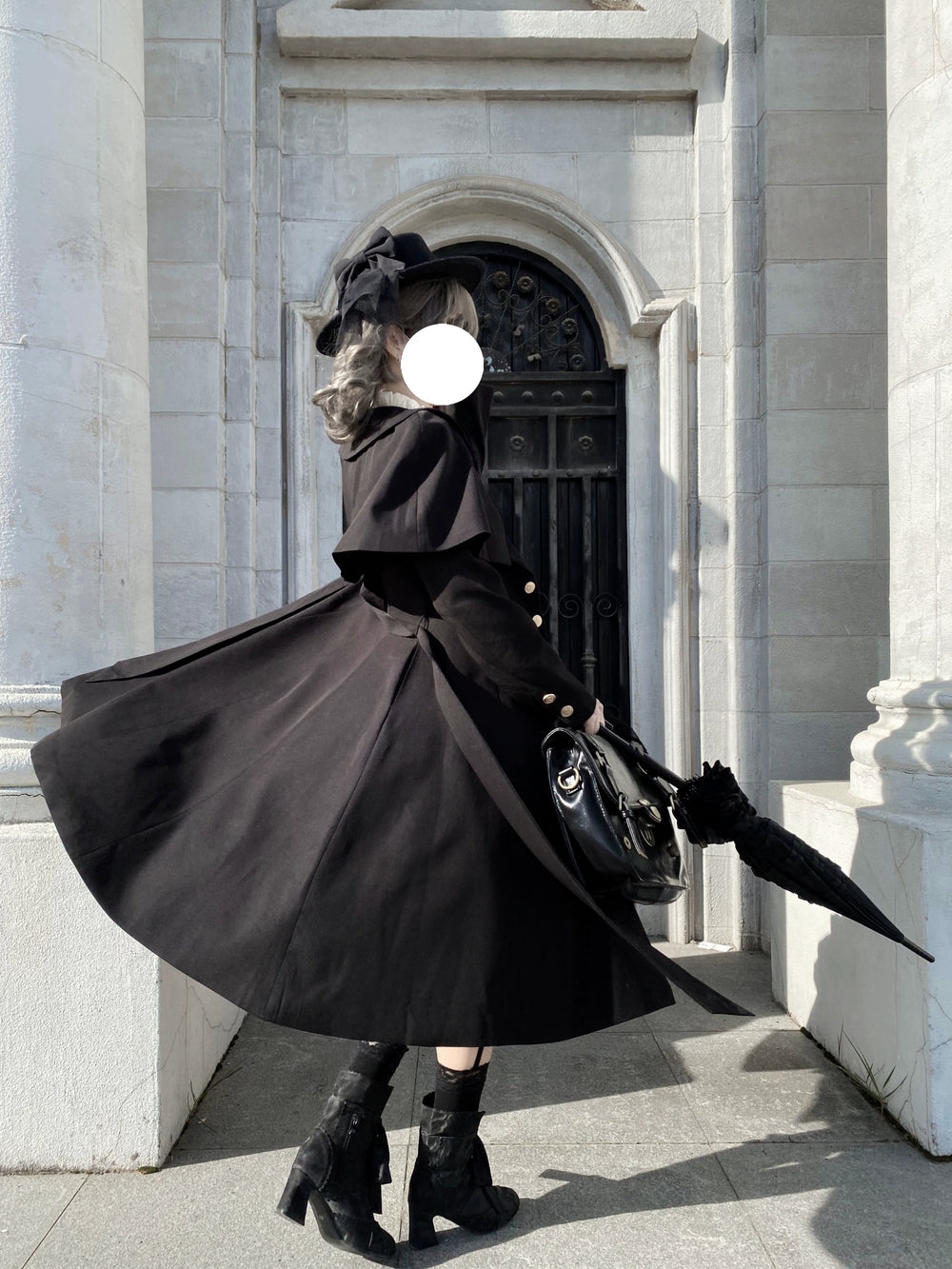 Uncle Wall Original~Rich Heiress~Elegant Black Lolita Coat with Detachable Cape