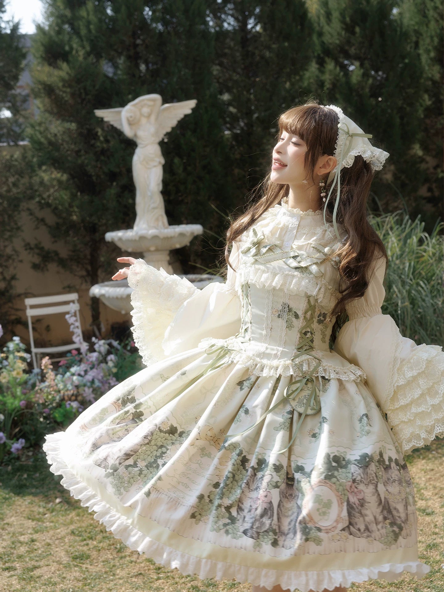 Grape Garden Cat - Classic Lolita Printed JSK Dress, Short Sleeve OP