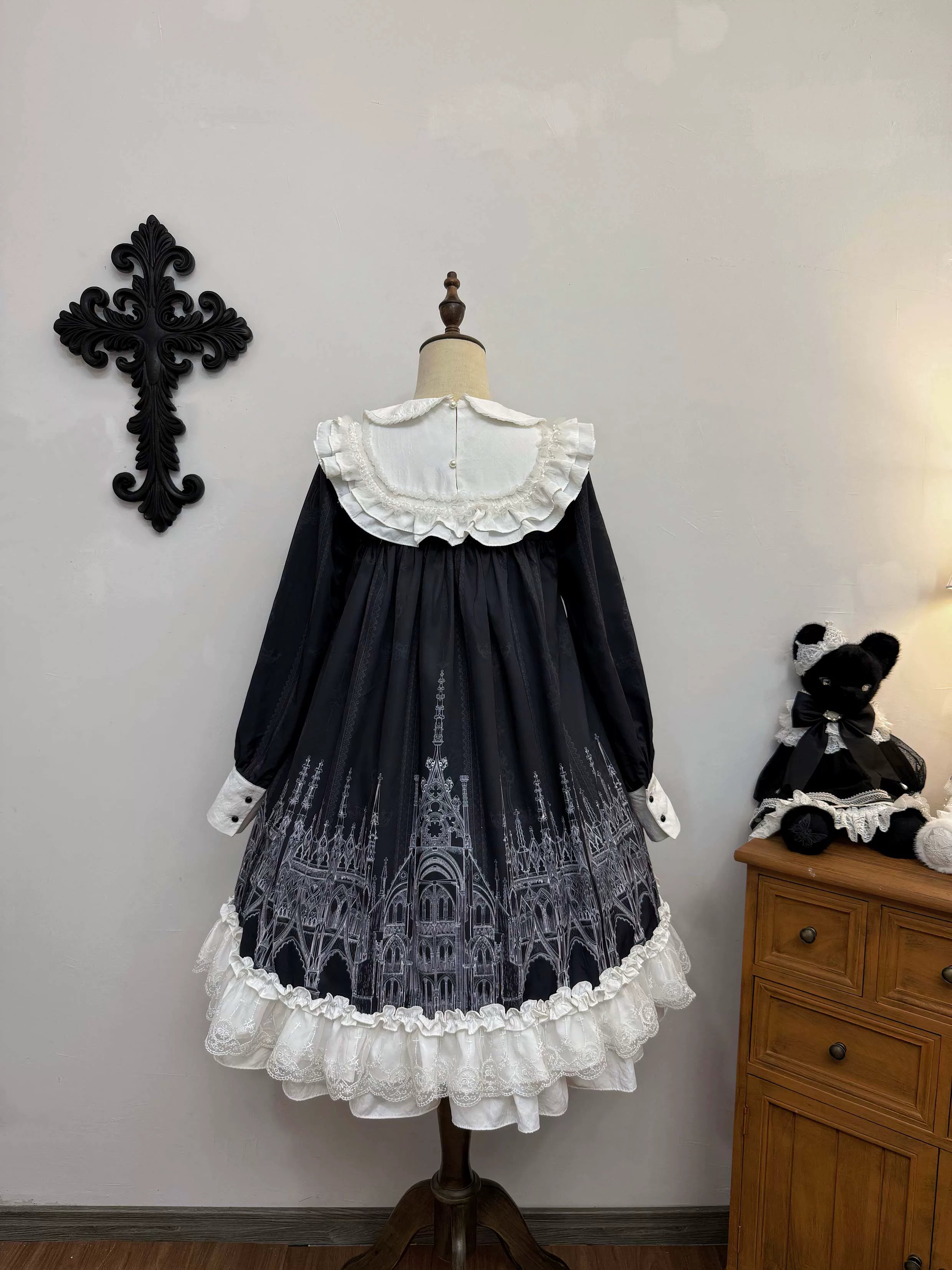 Silent Spire - Gothic Lolita Cathedral Print JSK & OP Dress Set, Side Pockets 45921:868192