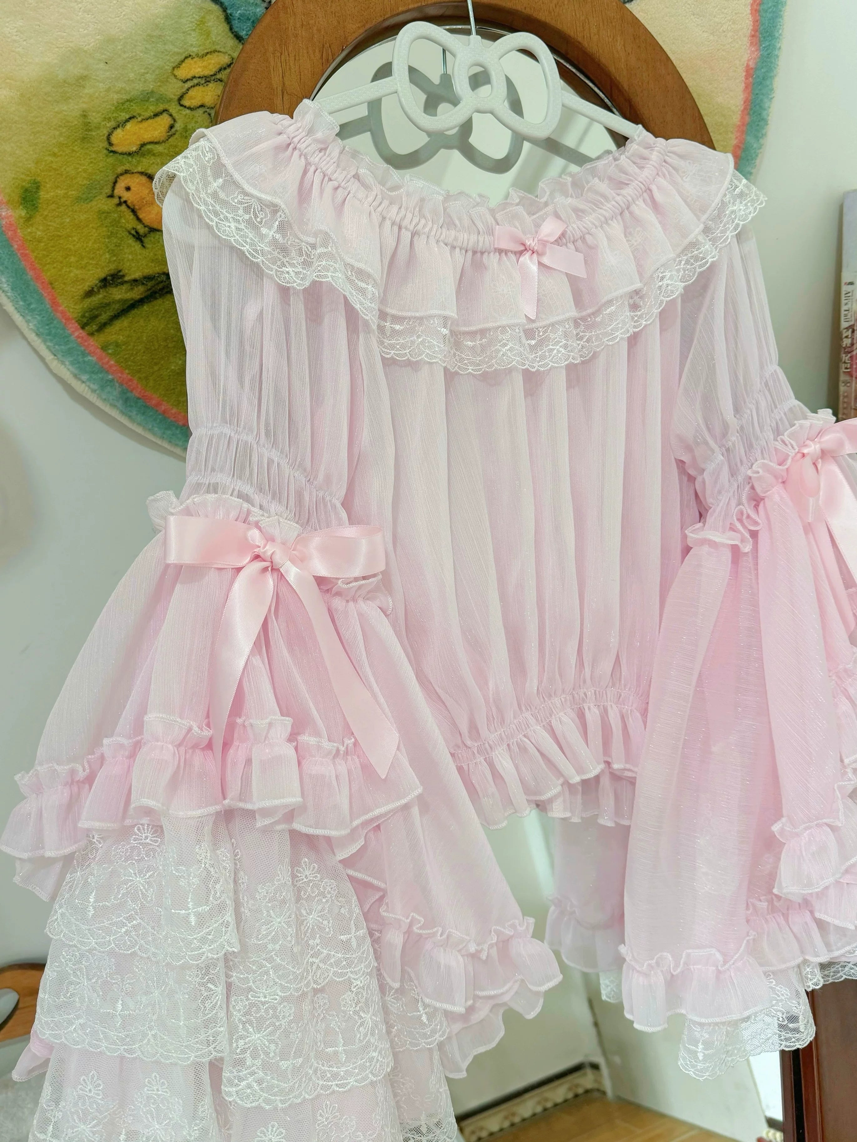 Vintage Lolita Hime Sleeve Blouse, Off-shoulder Design Pink S