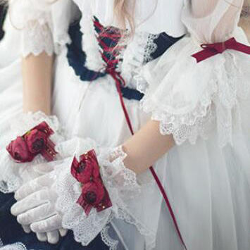 JS Lolita~Snow White in Forest Mist~Elegant Lolita Lace Split Type OP Set free size cuffs 