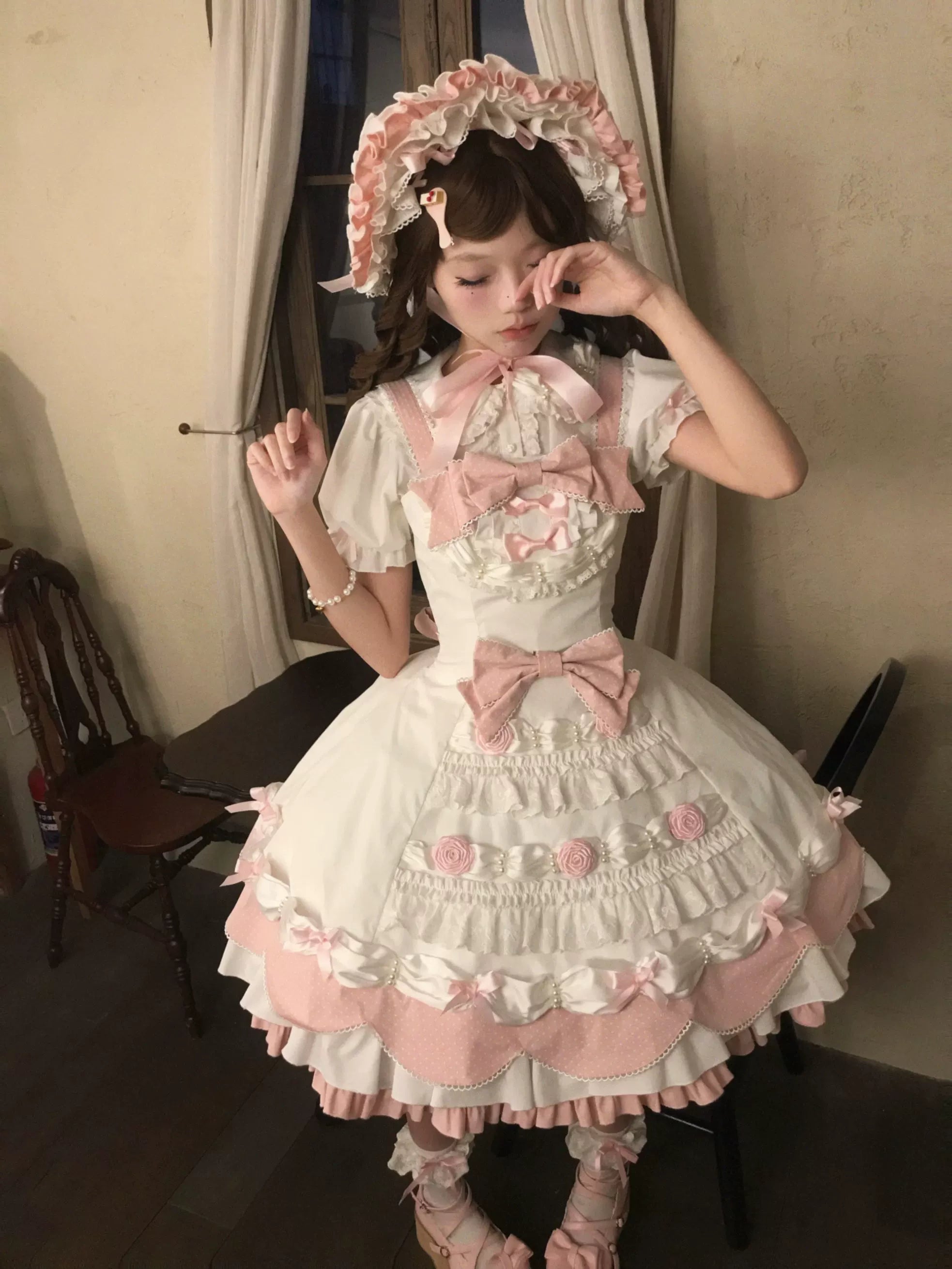 Cream Rosette Cake - Old School Lolita JSK Dress, Rose & Pearl Accents 45769:861579