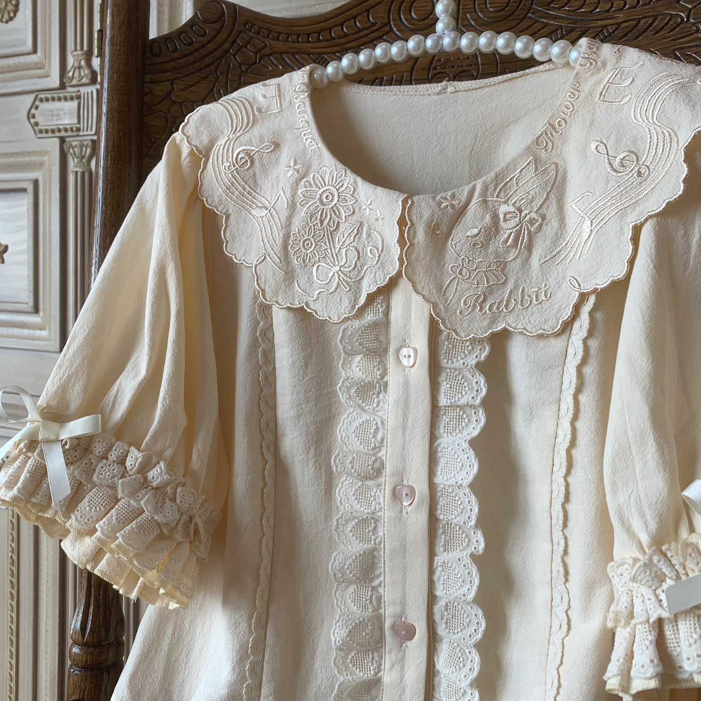 Flower Banquet~Kawaii Lolita Cotton Bunny Embroidery Blouse XS ivory (short sleeve) 
