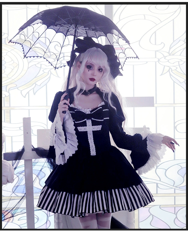 With PUJI~Requiem of Peace~Gothic Lolita Halloween Dress Fake Two-Piece OP   