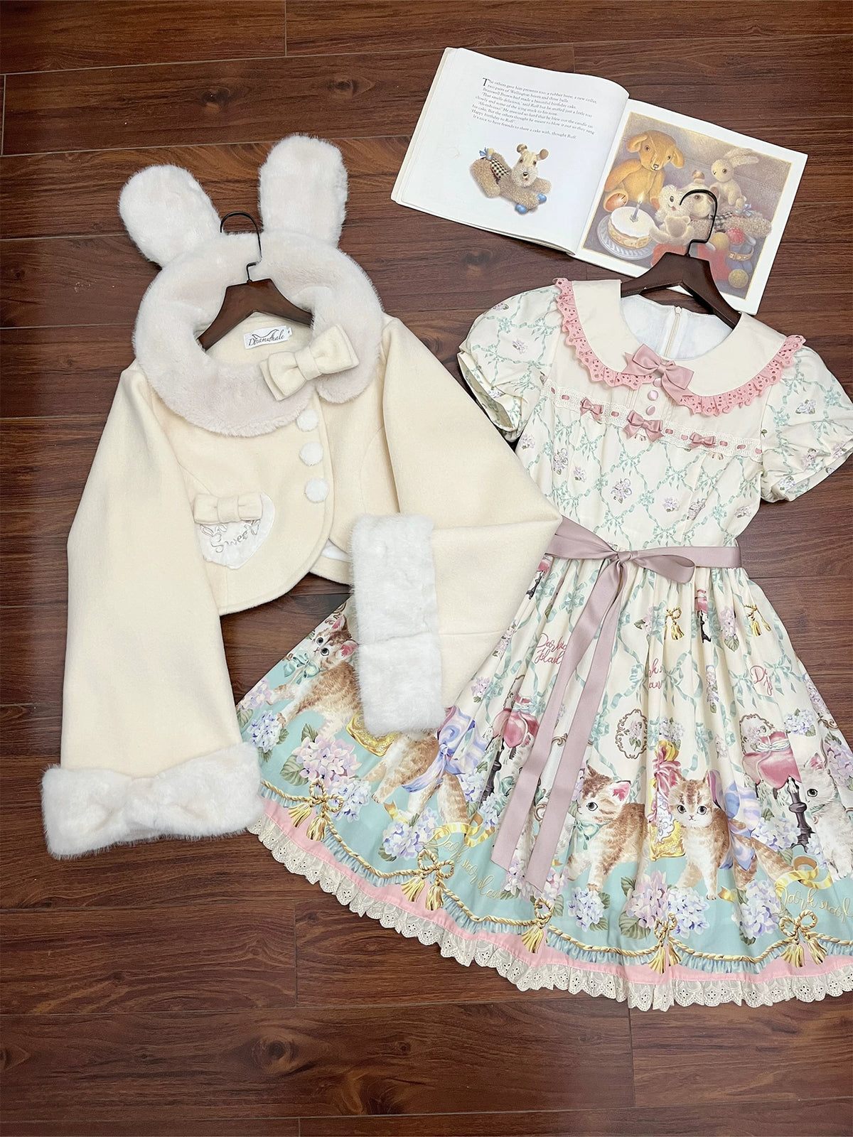 Rabbit Heart Knot - Sweet Lolita Winter Short Coat, Detachable Bunny-Ear Collar 45891:866855