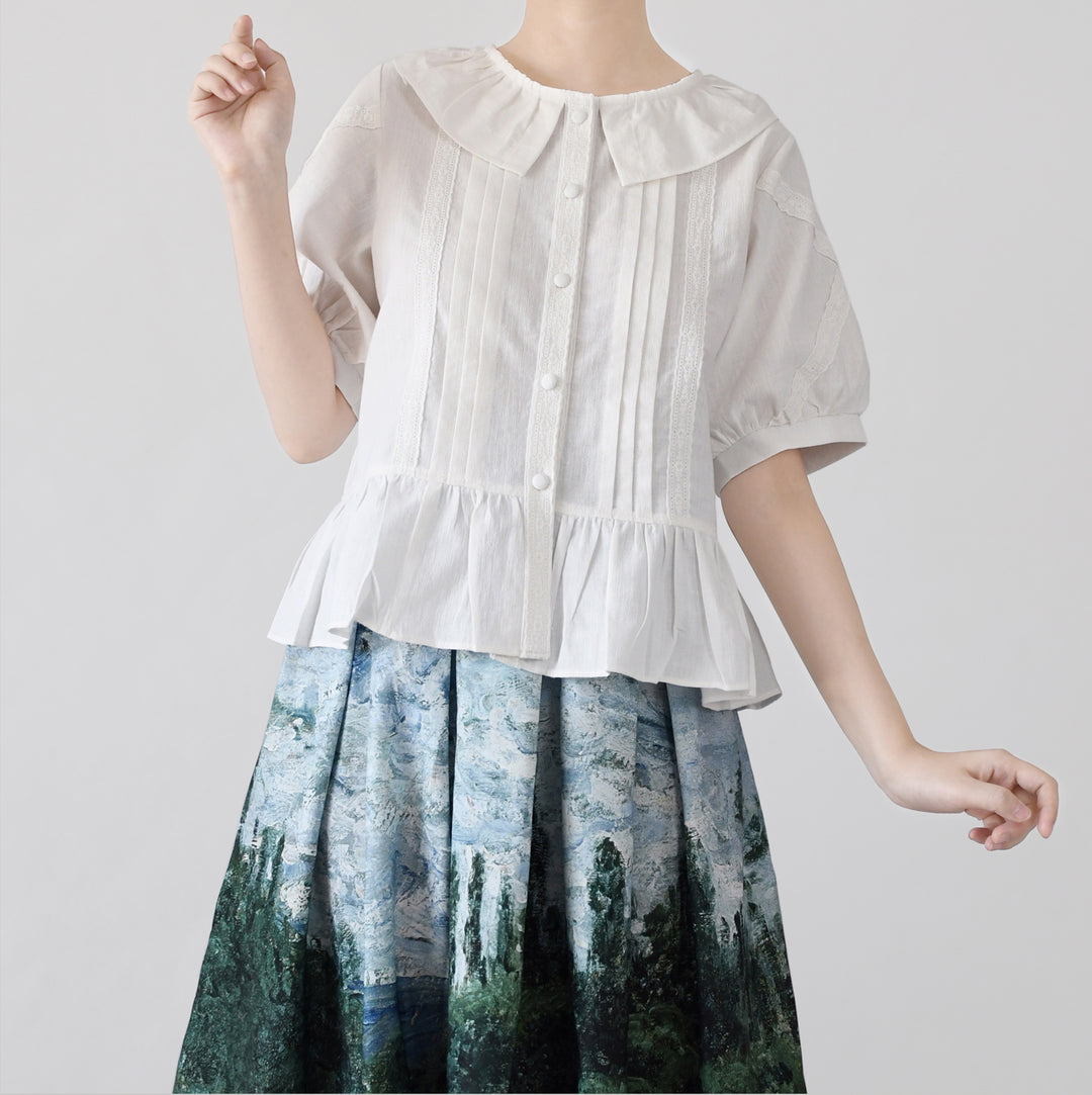MIST~Spring Retro~Cotton Kawaii Lolita Shirt with Ruffled Neck and Lace Detail
