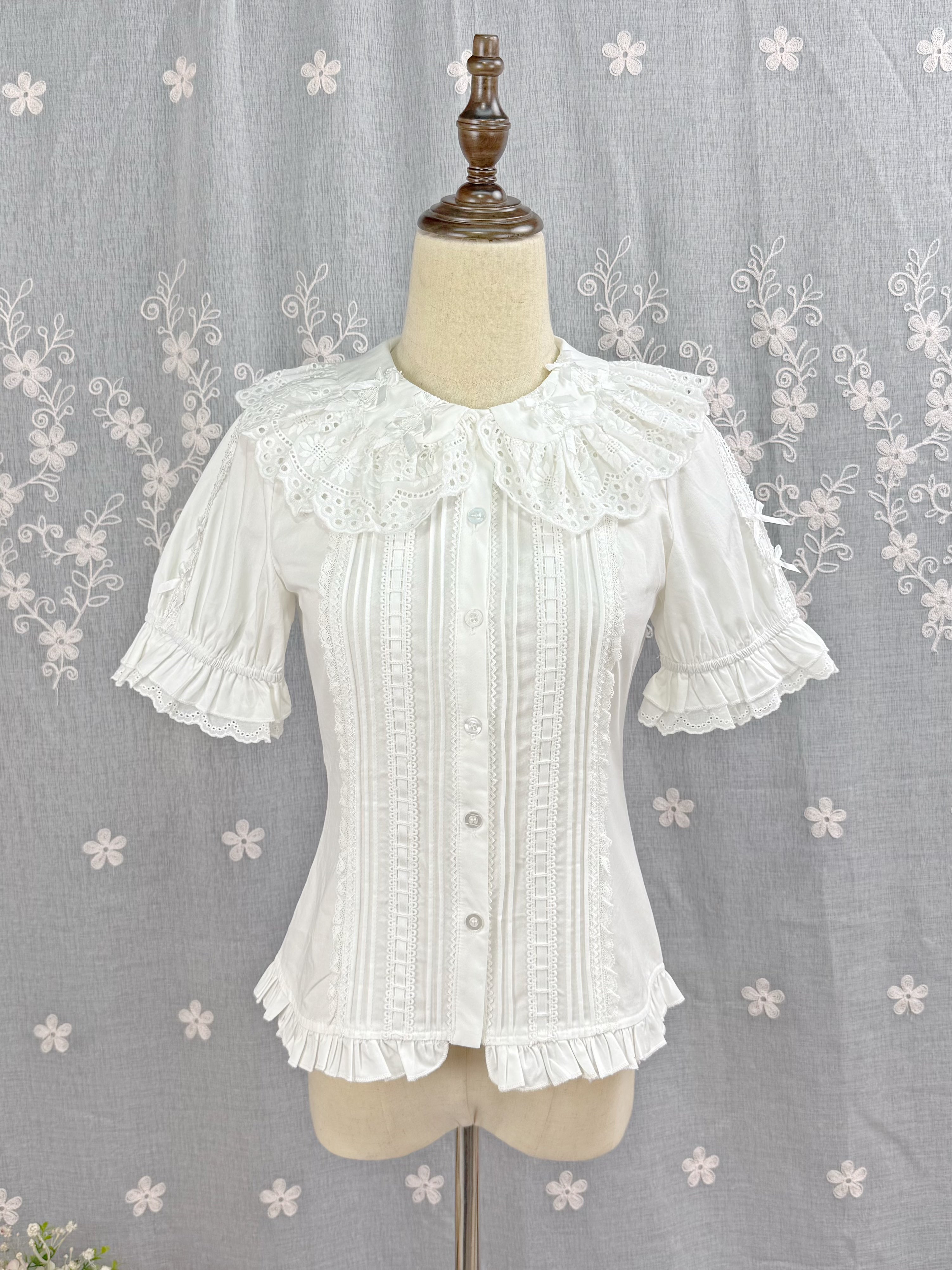 Sunflower - Sweet Lolita Peter Pan Collar Blouse, Cotton Fabric Milky White S