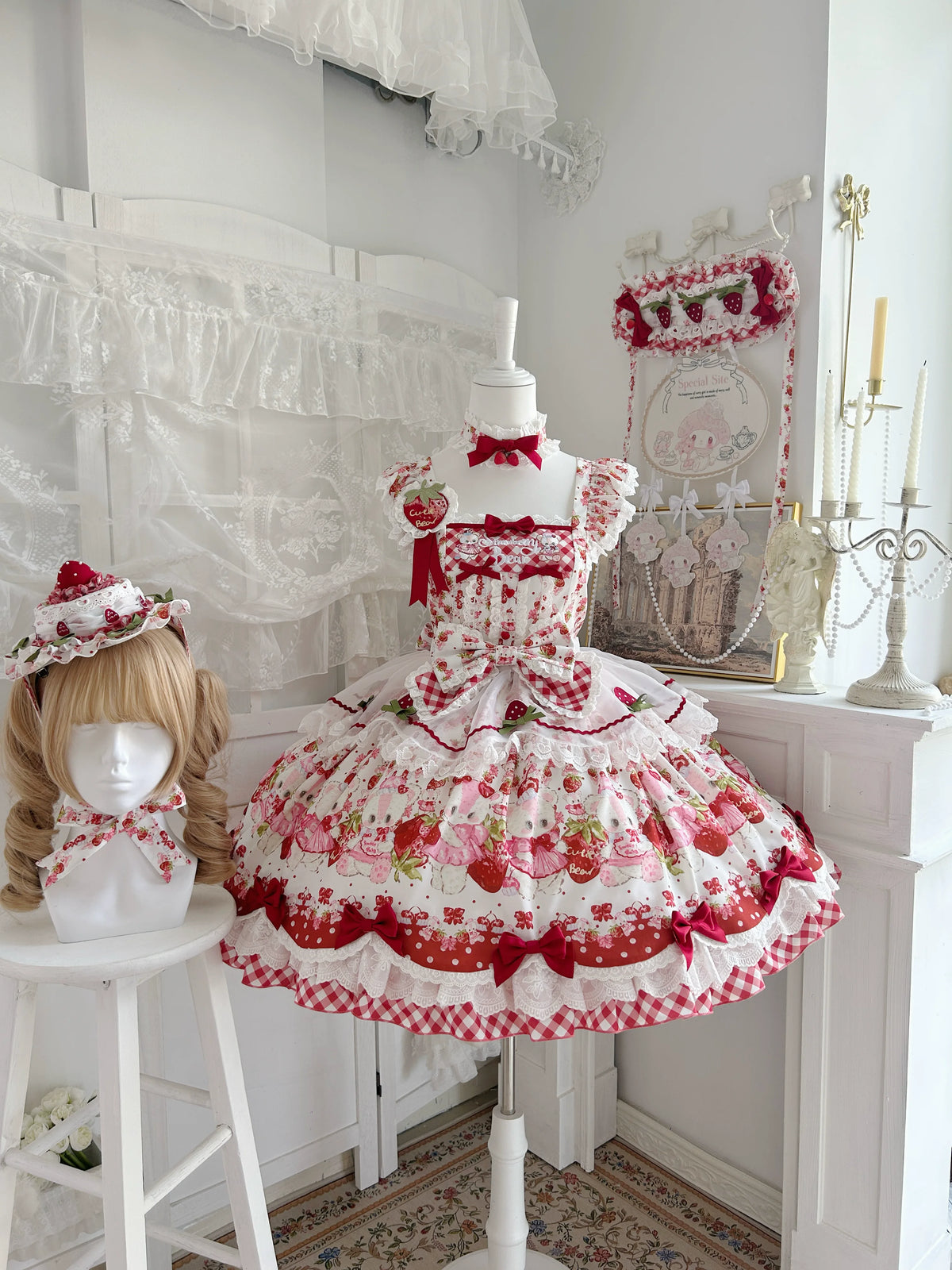 Berry Bear Whisper - Sweet Lolita JSK Set, Strawberry Bear Themed Print 45904:867444