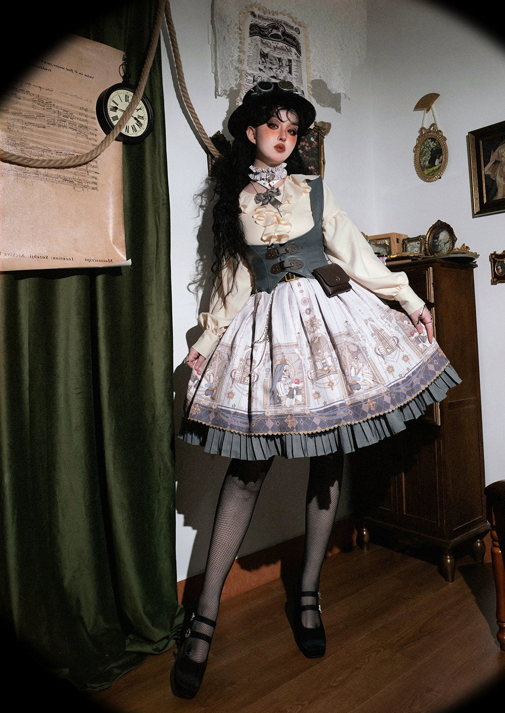 (BFM)Miss Point~Demon Hunting Notes~Gothic Lolita Cross Print Short Skirt   