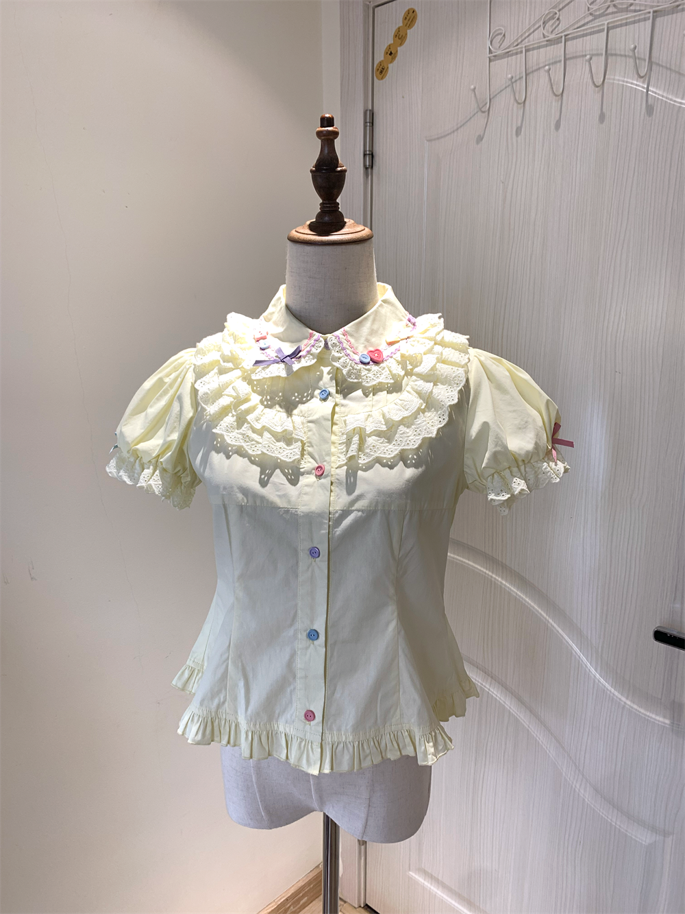 Cute More - Candy Colored Sweet Lolita Blouse, Ruffled Collar