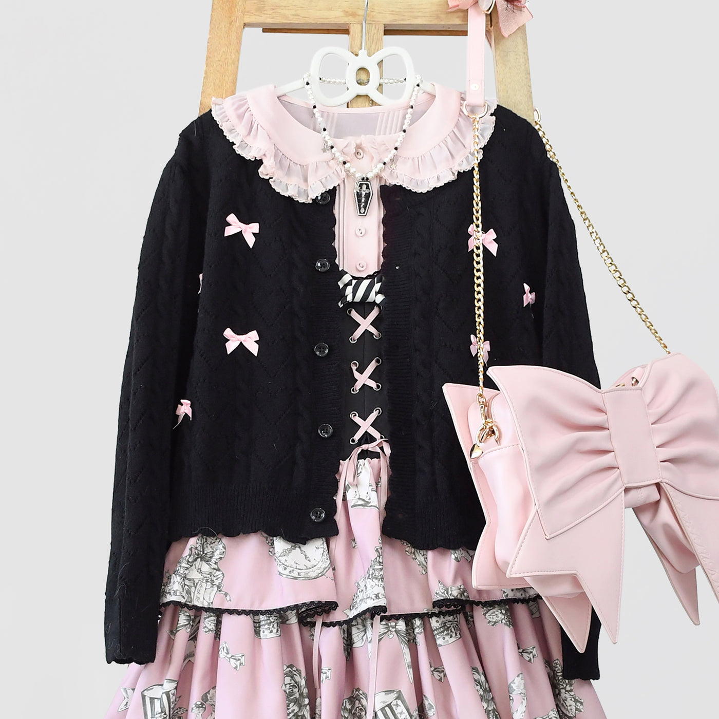 (BuyForMe) MIST~Hollow Out Long Sleeve Lolita Cardigan Multicolors S black-pink 