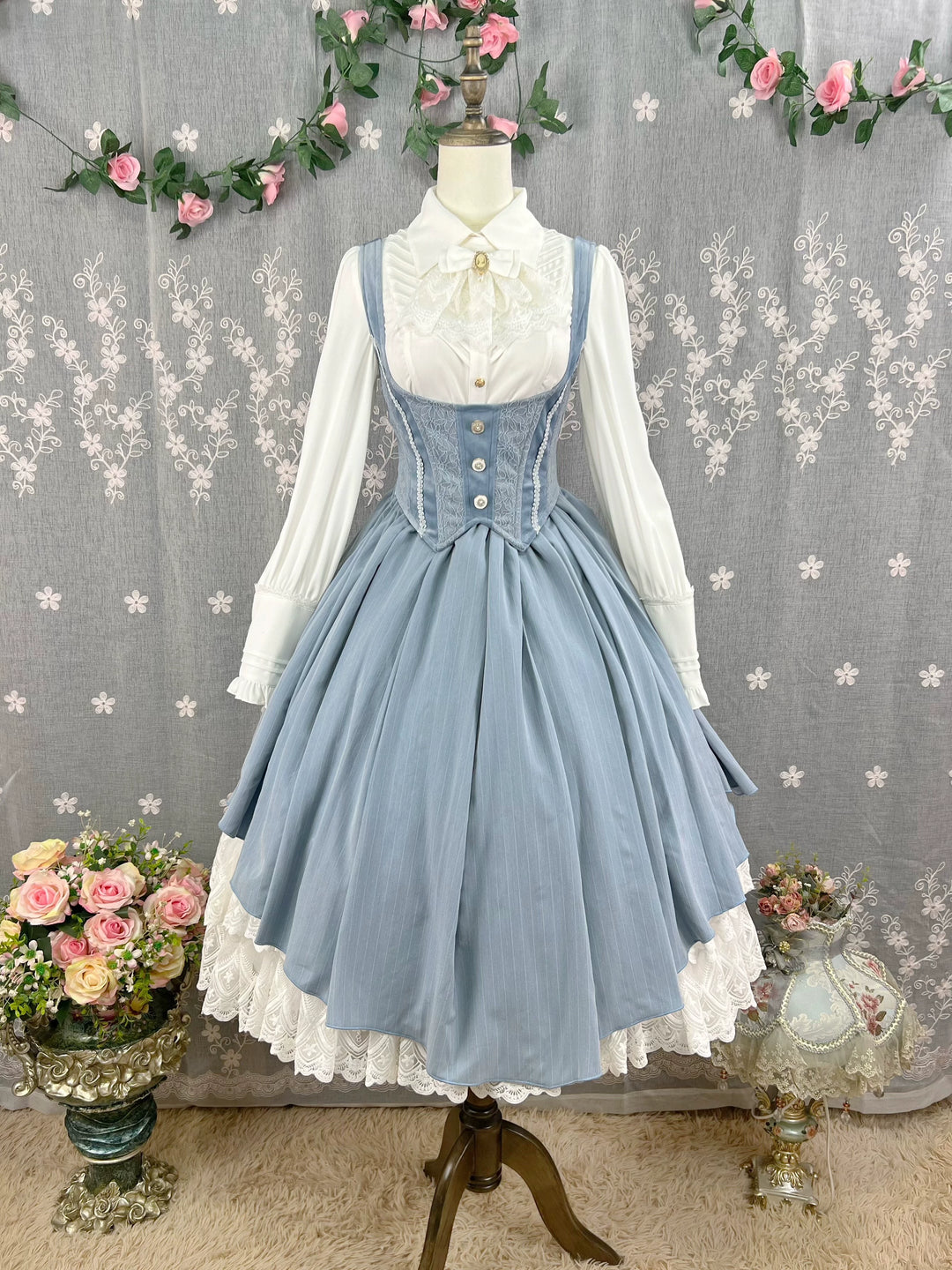 DMFS Lolita~Dreamland of Enchantment~Classic Lolita JSK Retro Bust-supporting Lolita Dress (Light Blue) Long JSK Only S