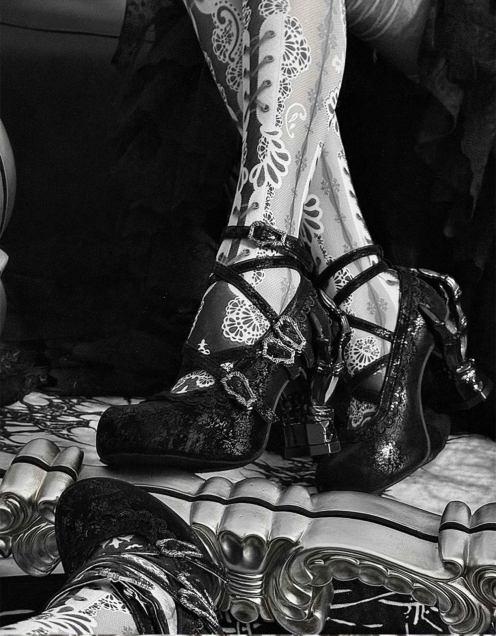 Tome of Holy Remains - Gothic Lolita Novelty Heel Shoes 45620:856241