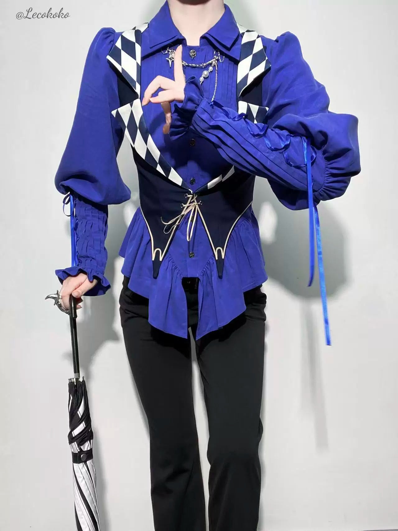 The Lute Player - Gothic Lolita Mutton Sleeves Blouse, Swallow Tail Hem