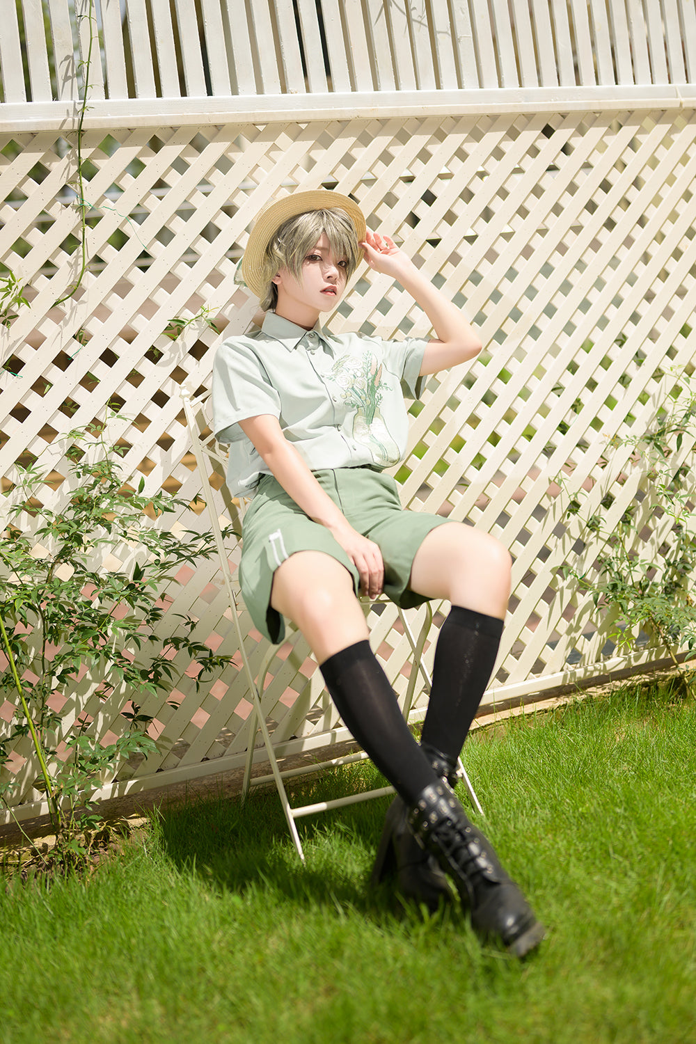 Princess Chronicles - Limited Flowering Time - Ouji Lolita Green Flower Embroidery Shirt