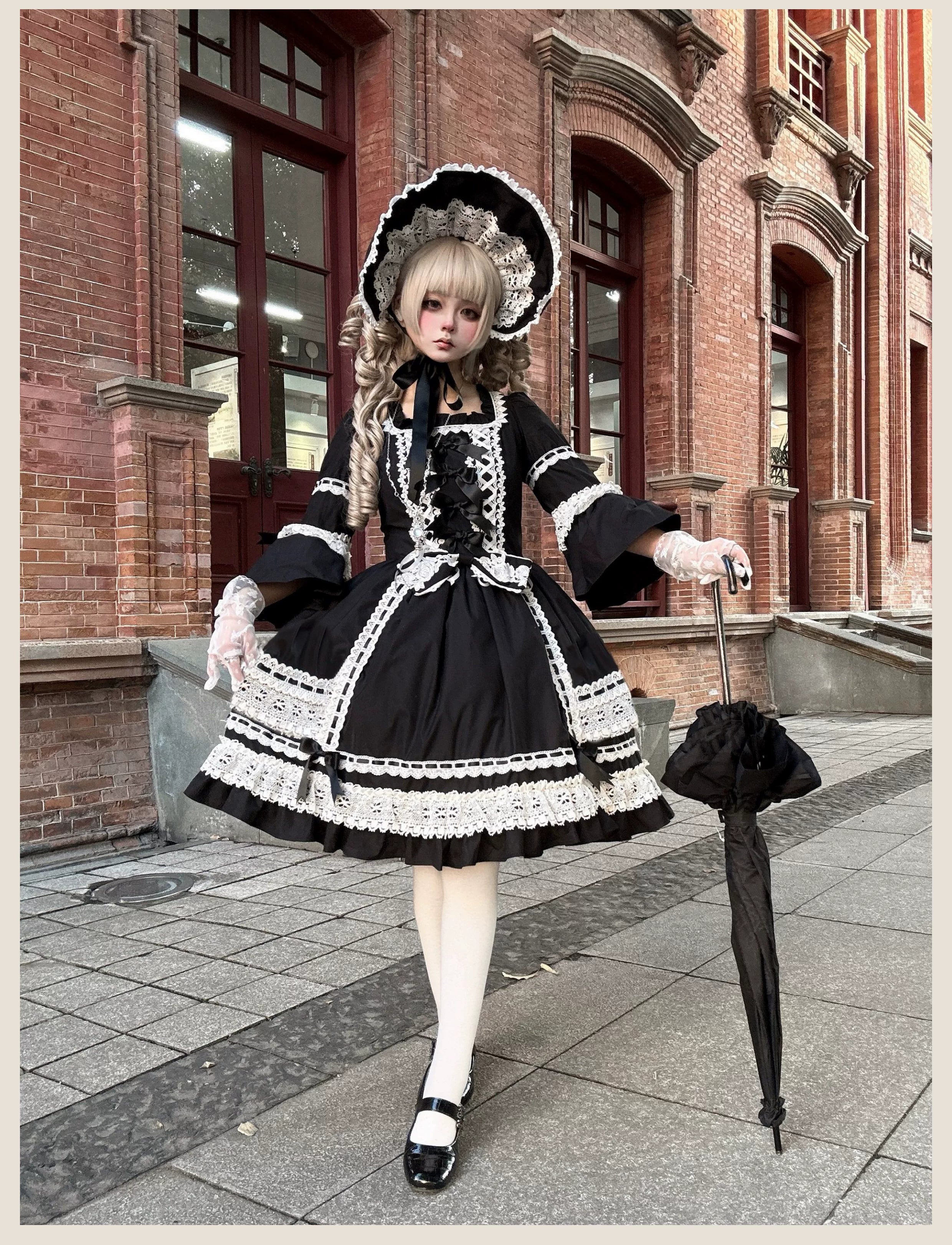 First Otome - Black Old School Lolita OP Dress, Lace Details
