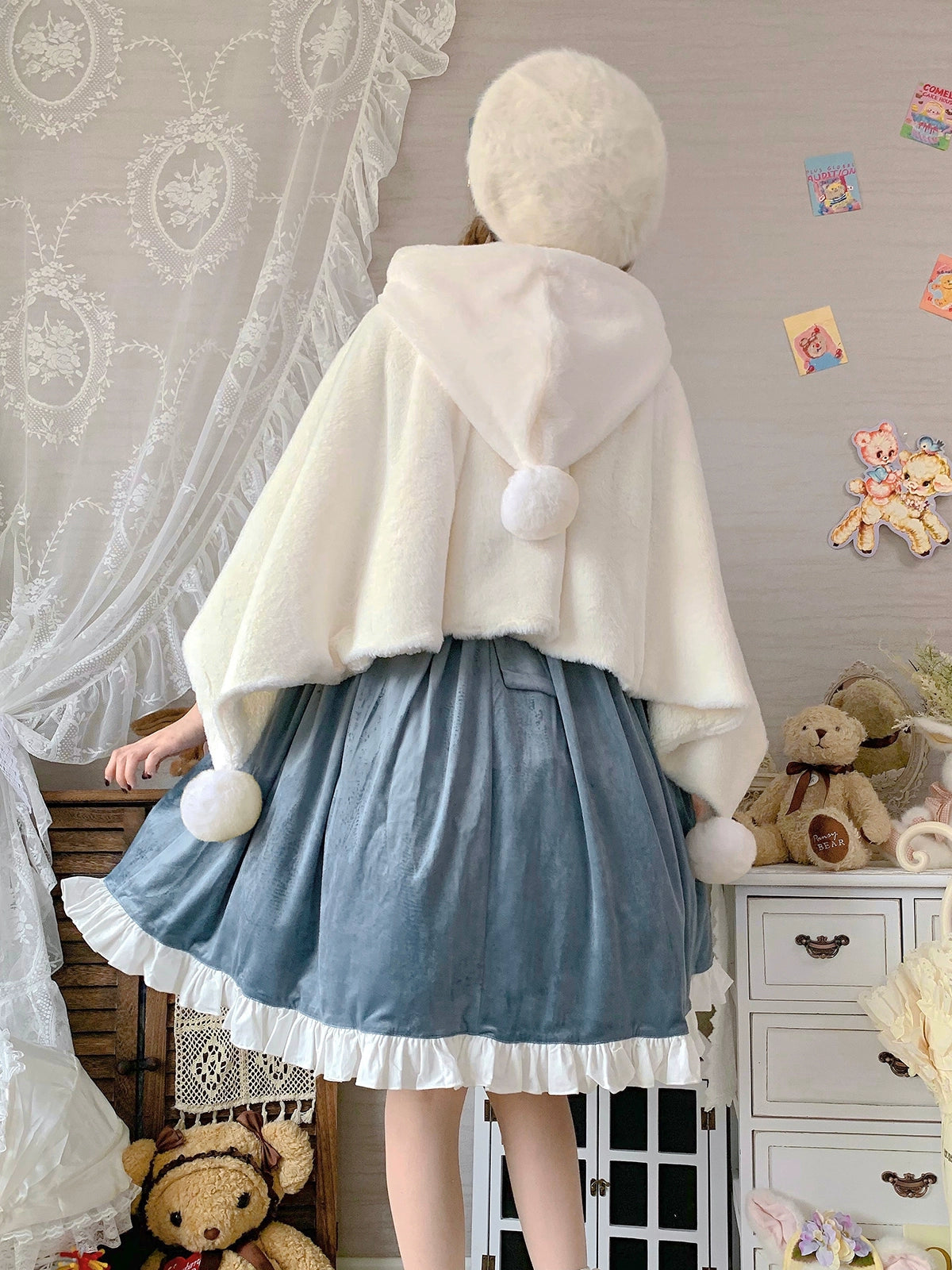 Spin Ballet~Kawaii Lolita White Thick Cloak Christmas   