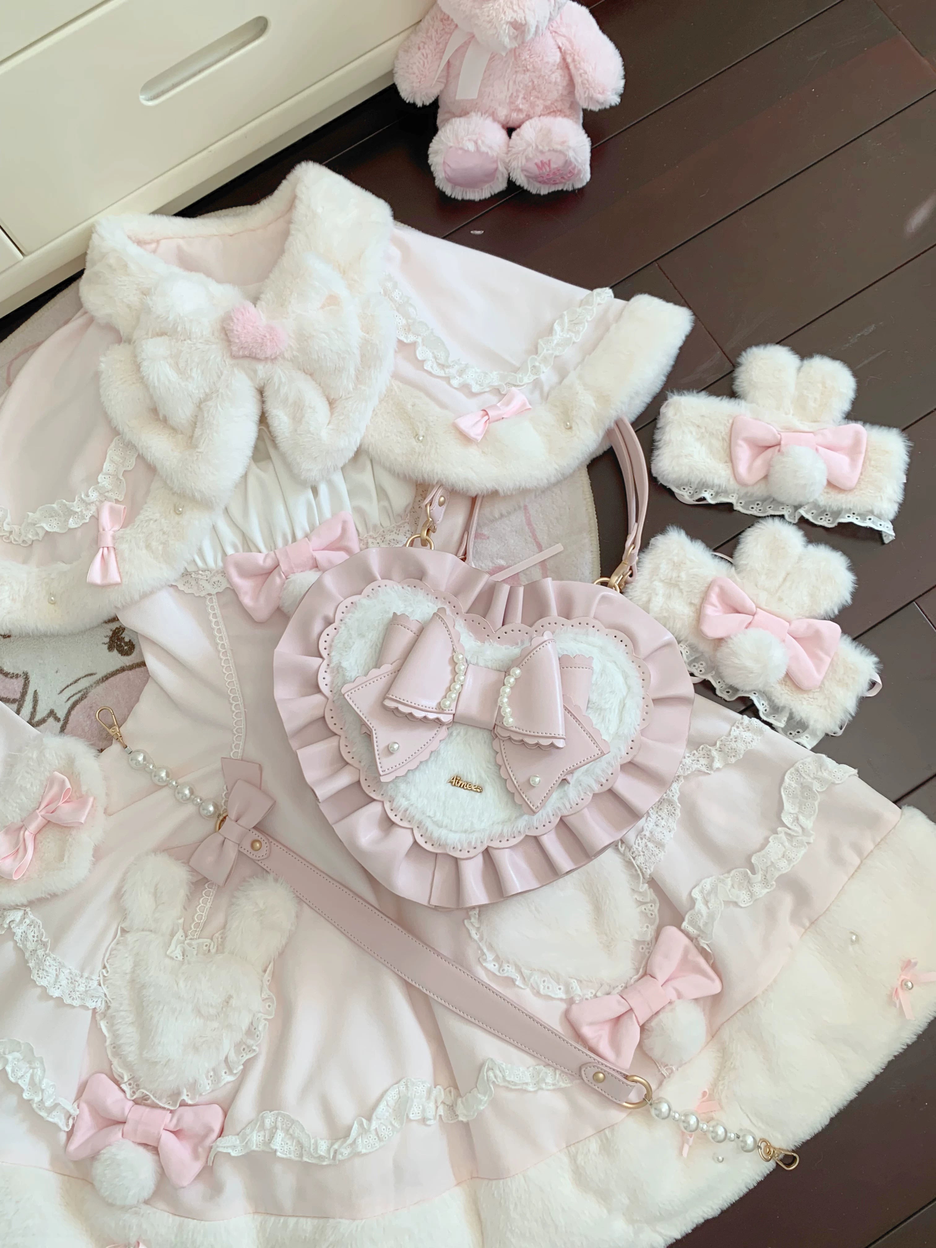 Small Gift Box - Sweet Lolita Heart Handbag, Bow Accent 44535:811715