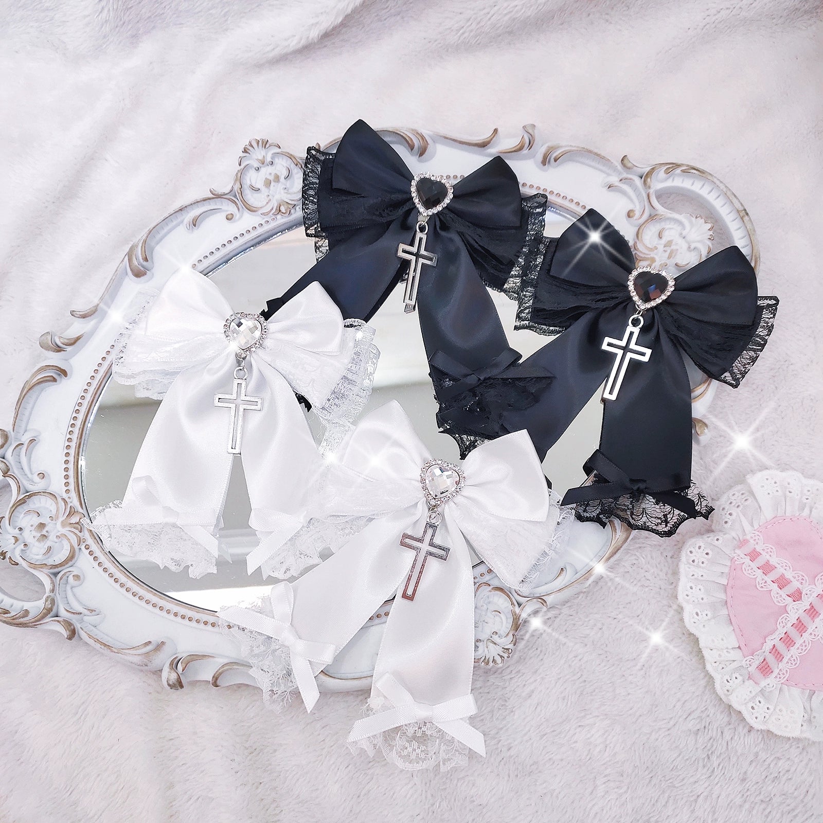 Rabbit Lolita - Landmine - Gothic Lolita Bow Clips Love Lace Cross Hair Accessory Black