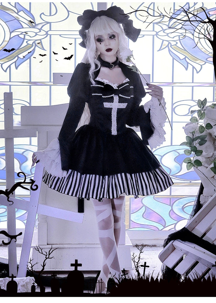 With PUJI~Requiem of Peace~Gothic Lolita Halloween Dress Fake Two-Piece OP   