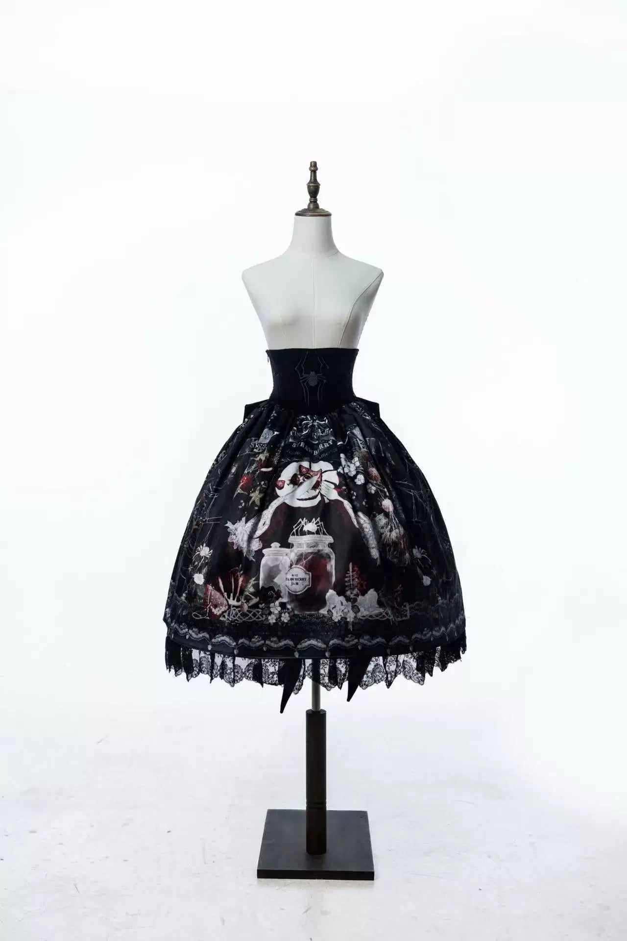 Monster Strawberry Hunt - Gothic Lolita Strawberry Printed Velvet Dress Set (L M S XL XS / Pre-order) 45737:859854