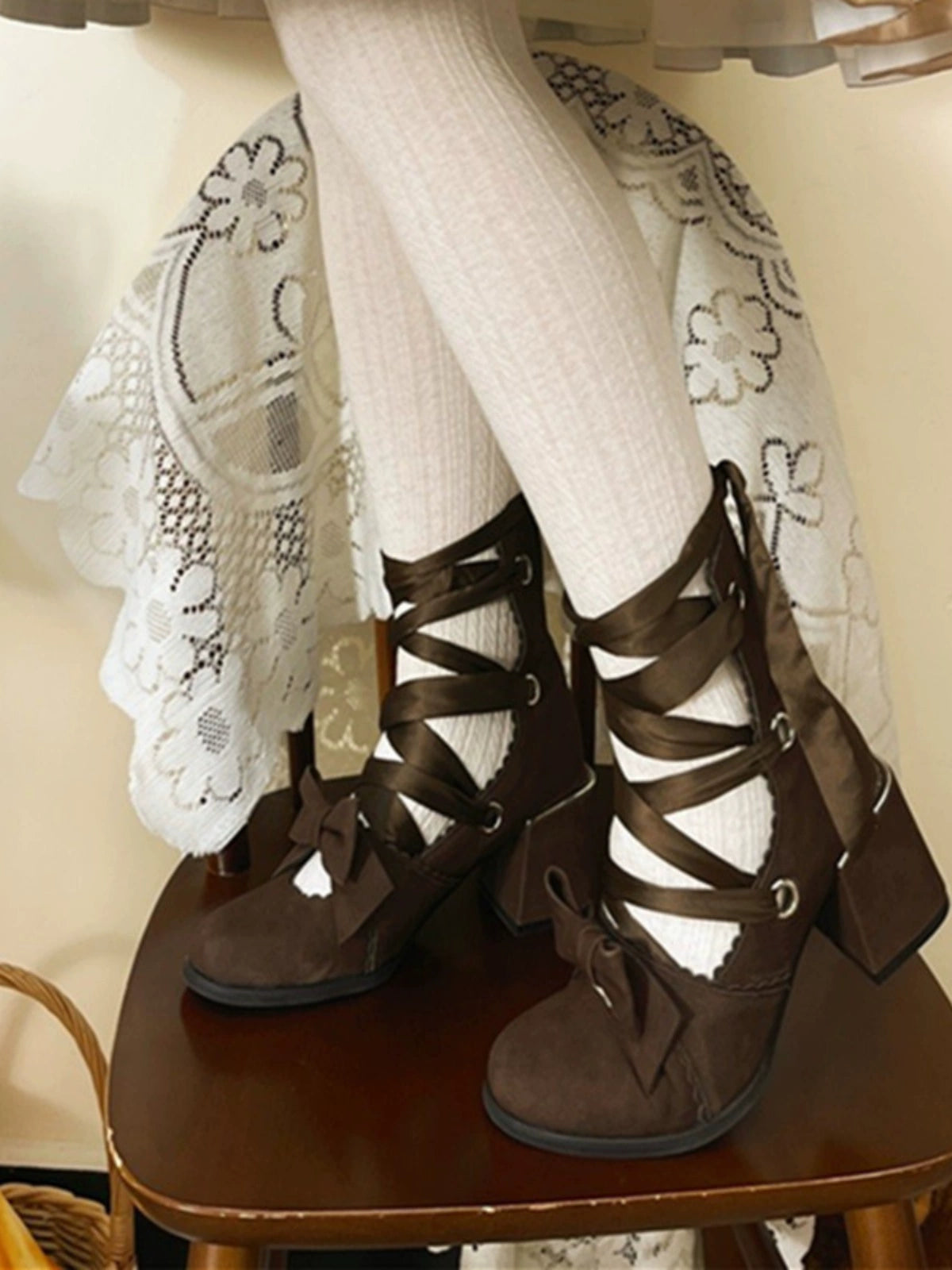 (BFM)MR Qiuti~Muse Kiss~Elegant Lolita Shoes Lace-up Bow Heels Round Toe 35 Cocoa Brown-6cm Heel Hight 