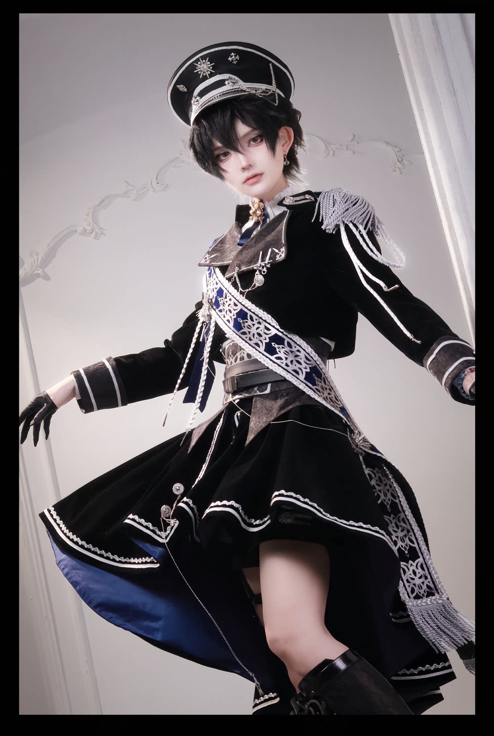 Canticle of Rites - Military Ouji Lolita Jacket & Shorts Set, Detachable Train