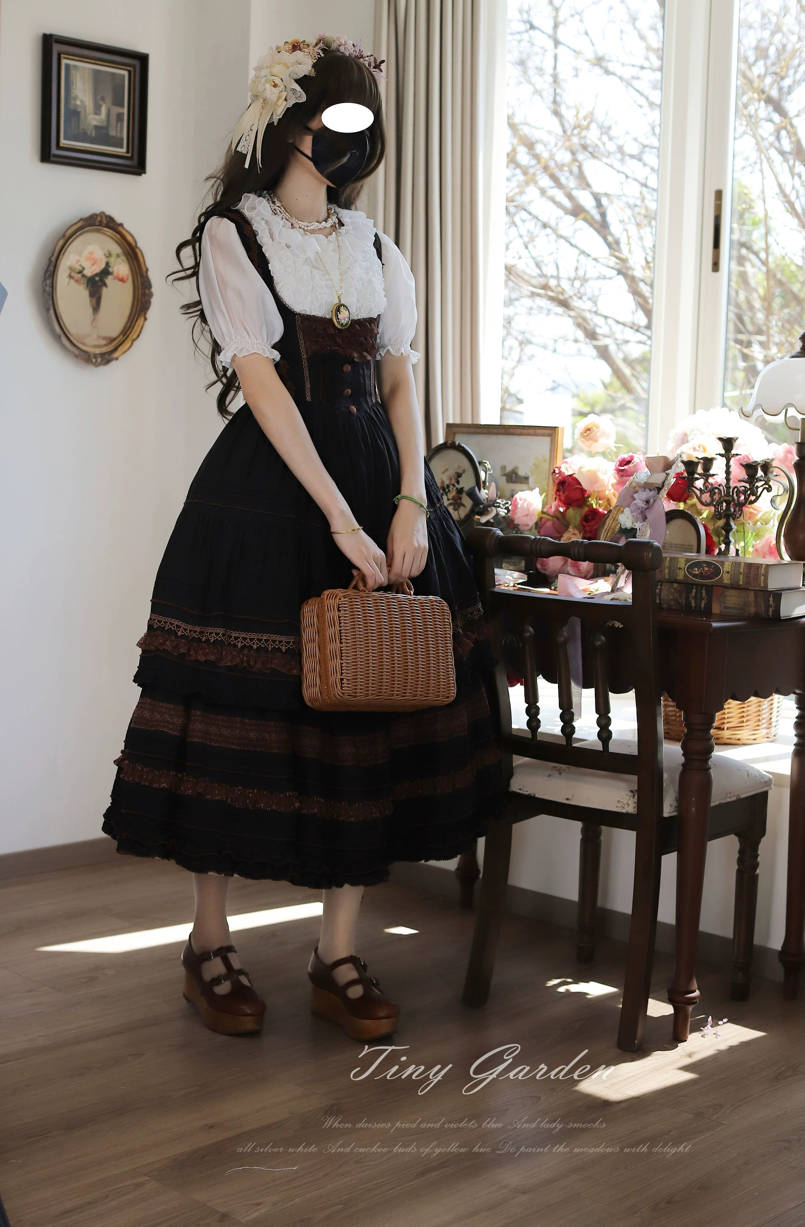 Marguerite Daisy - Classic Lolita Bust-supporting JSK Dress, Layered Lace