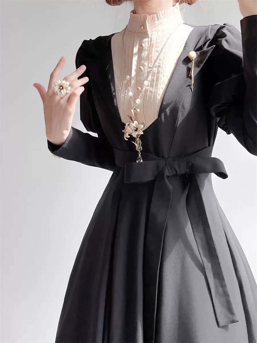 Wanqingyuan - Halloween Gothic Lolita OP Nun Style Long Sleeve Dress