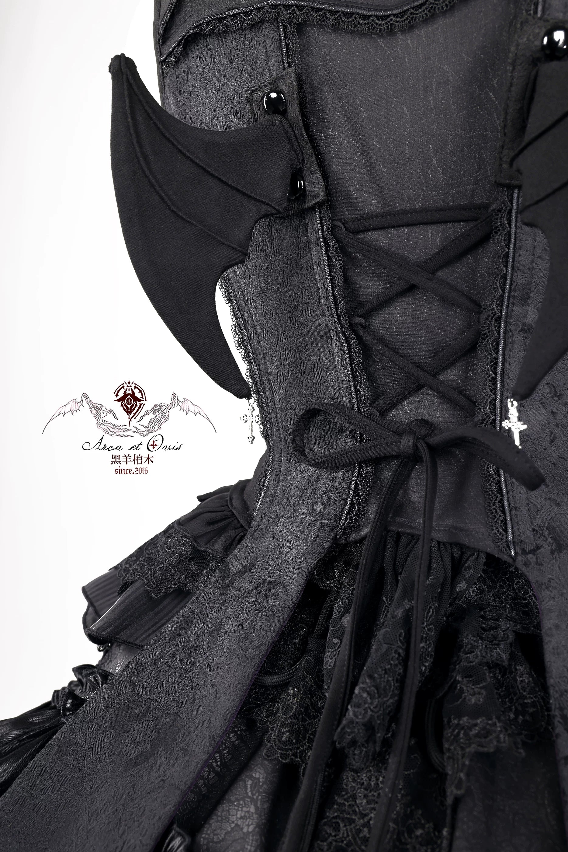 Holic - Gothic Lolita High-low Hem Vest, Tiered Hem Skirt 44877:824756