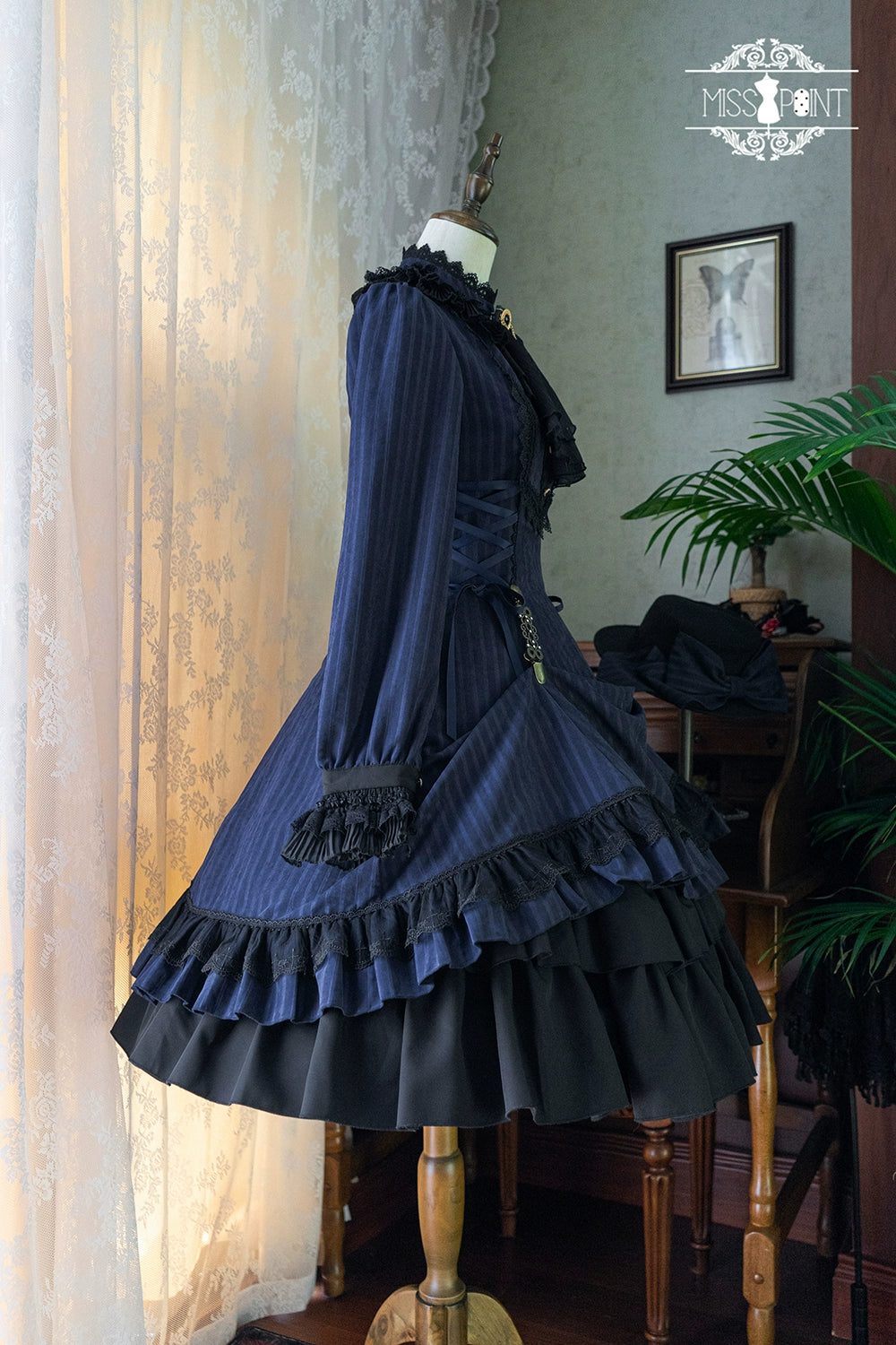 Miss Point~Perintz Manor~Gothic Lolita OP Long Sleeve Retro Lolita Dress 39904:642786