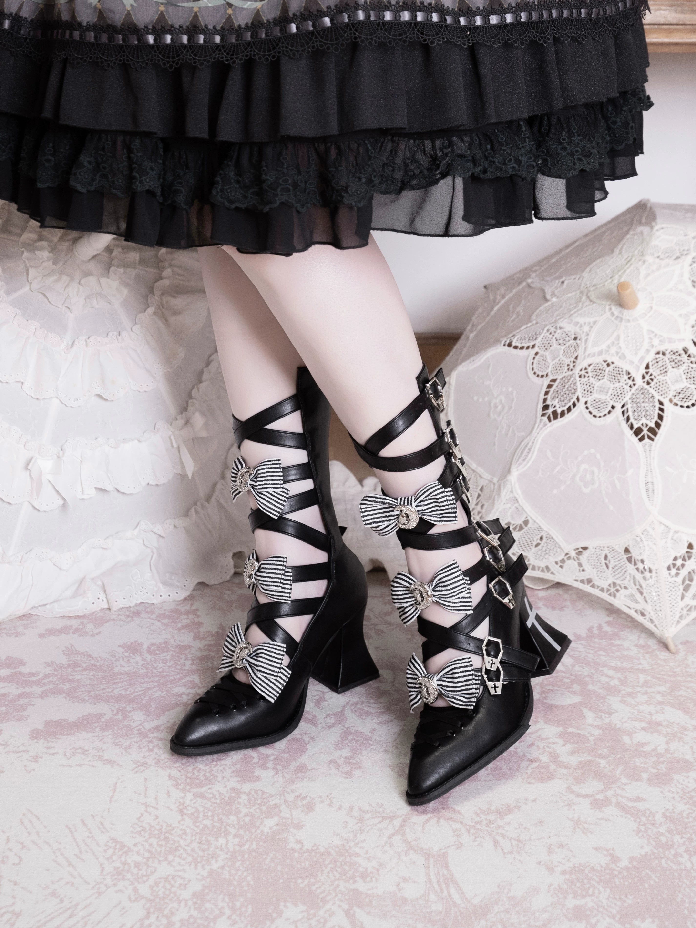 Moon-Raven Dream - Gothic Lolita Pointed Toe Heeled Boots, Cross Strap 45893:867089