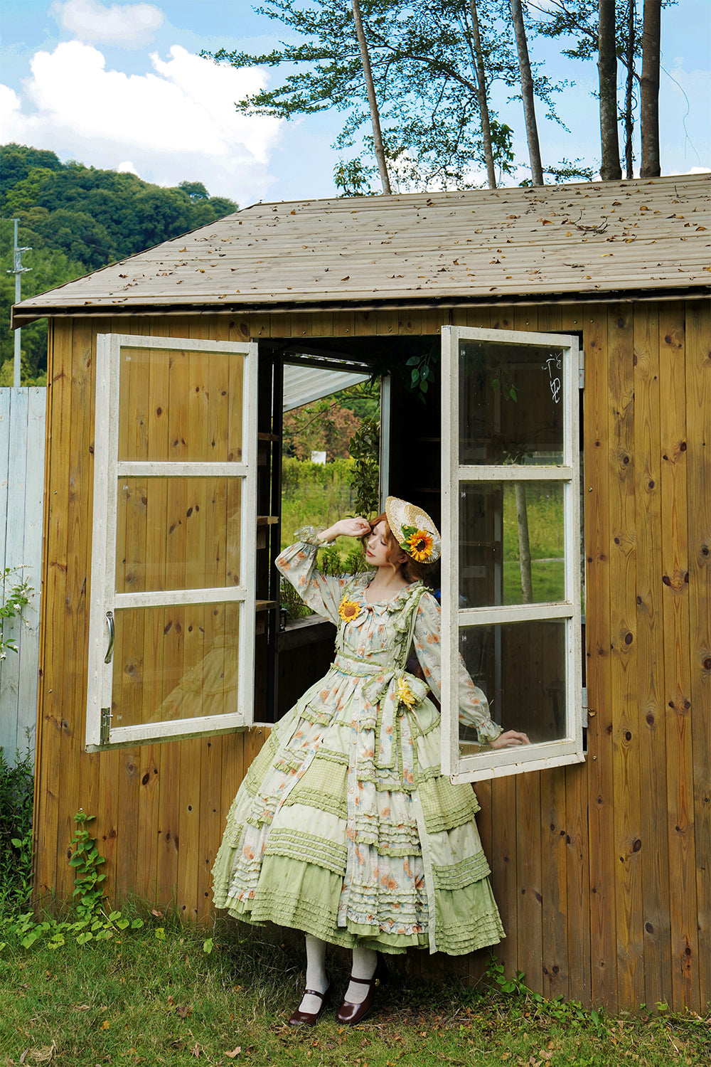 Miss Point~Garden Sunflower~Country Lolita JSK Five-Tiered Open Front Dress 42509:742474