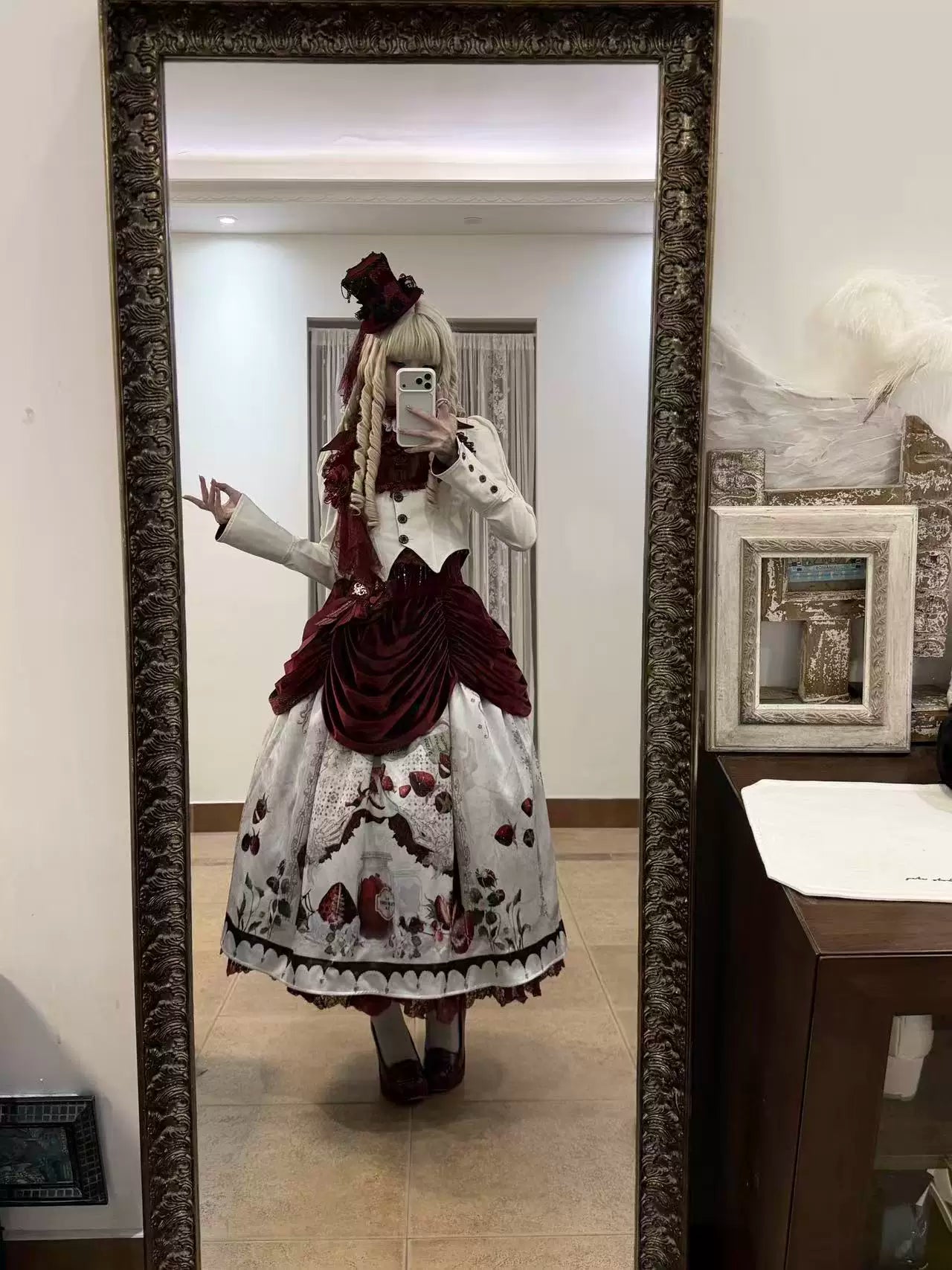 Monster Strawberry Hunt - Gothic Lolita Strawberry Printed Velvet Dress Set 45737:859896