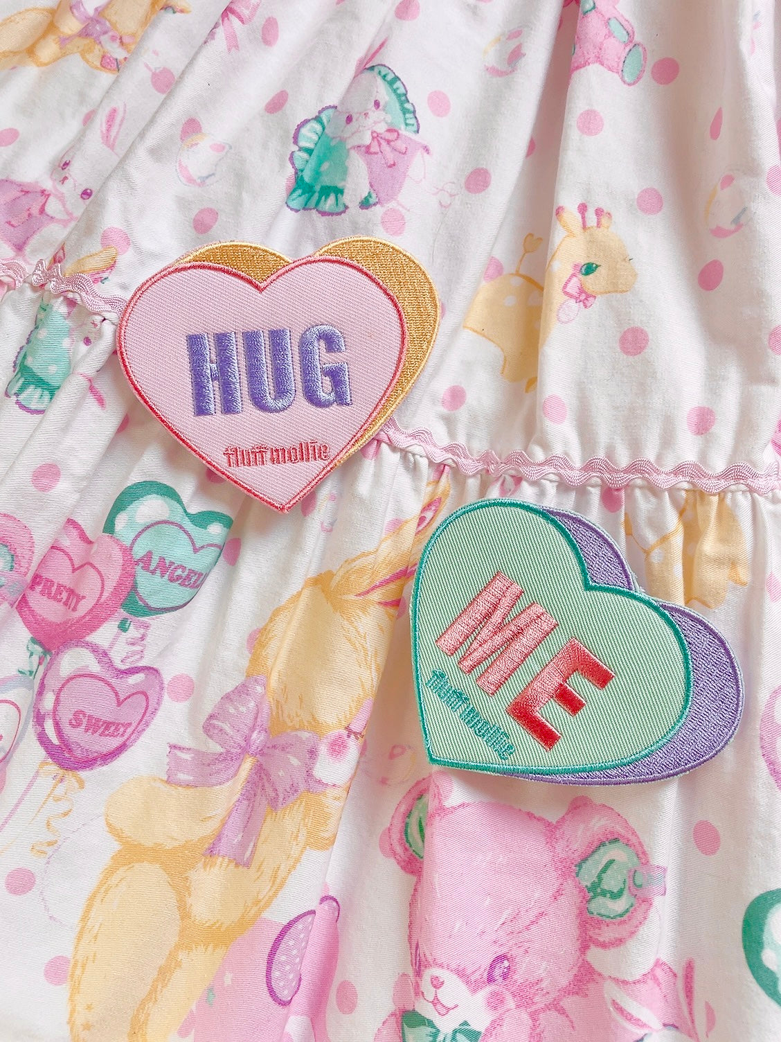 Fluff Mollie~Kawaii Lolita Love Badge Brooch a pair of pink  
