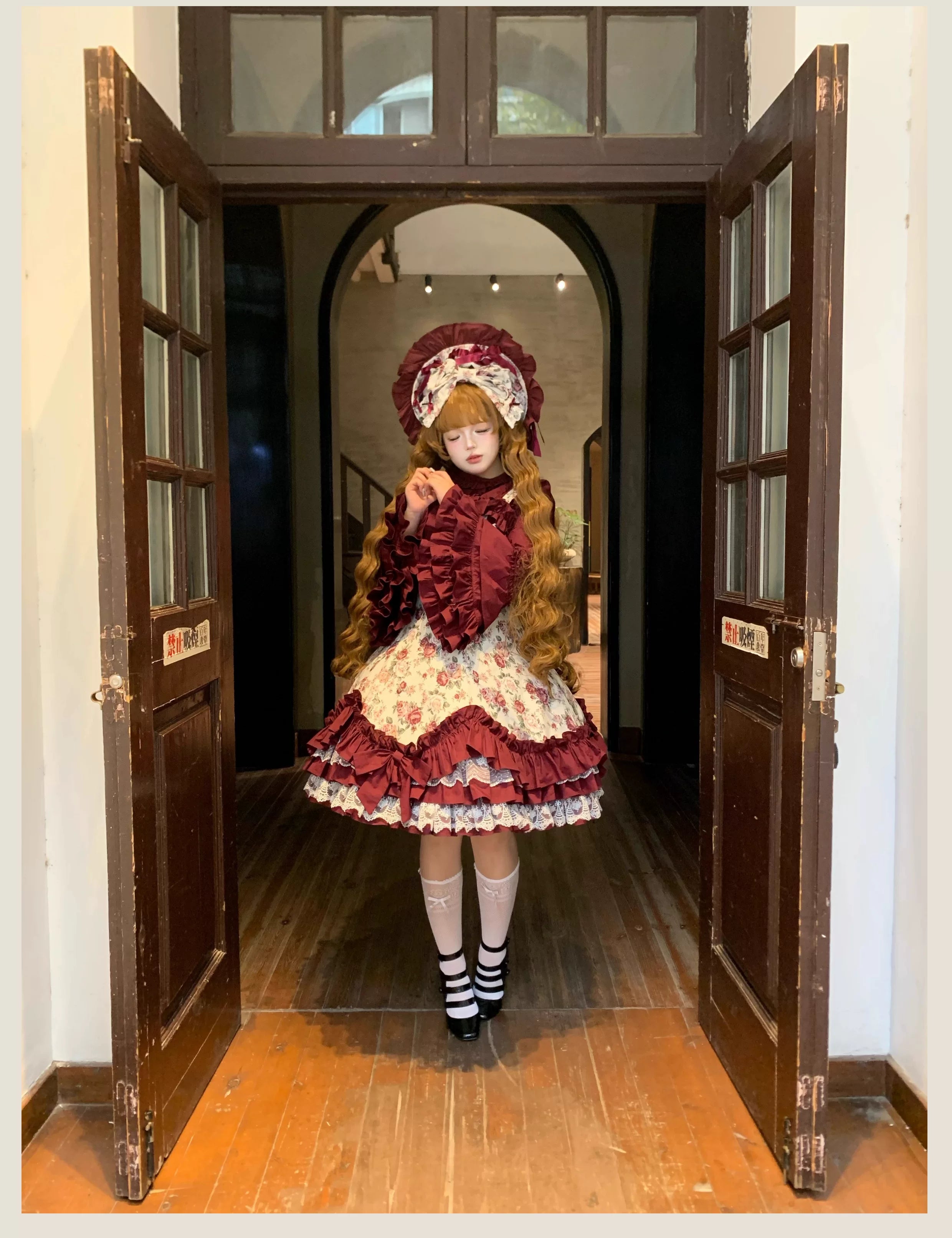 Burgundy Rose - Floral Printed Old School Lolita JSK, Elegant Cape