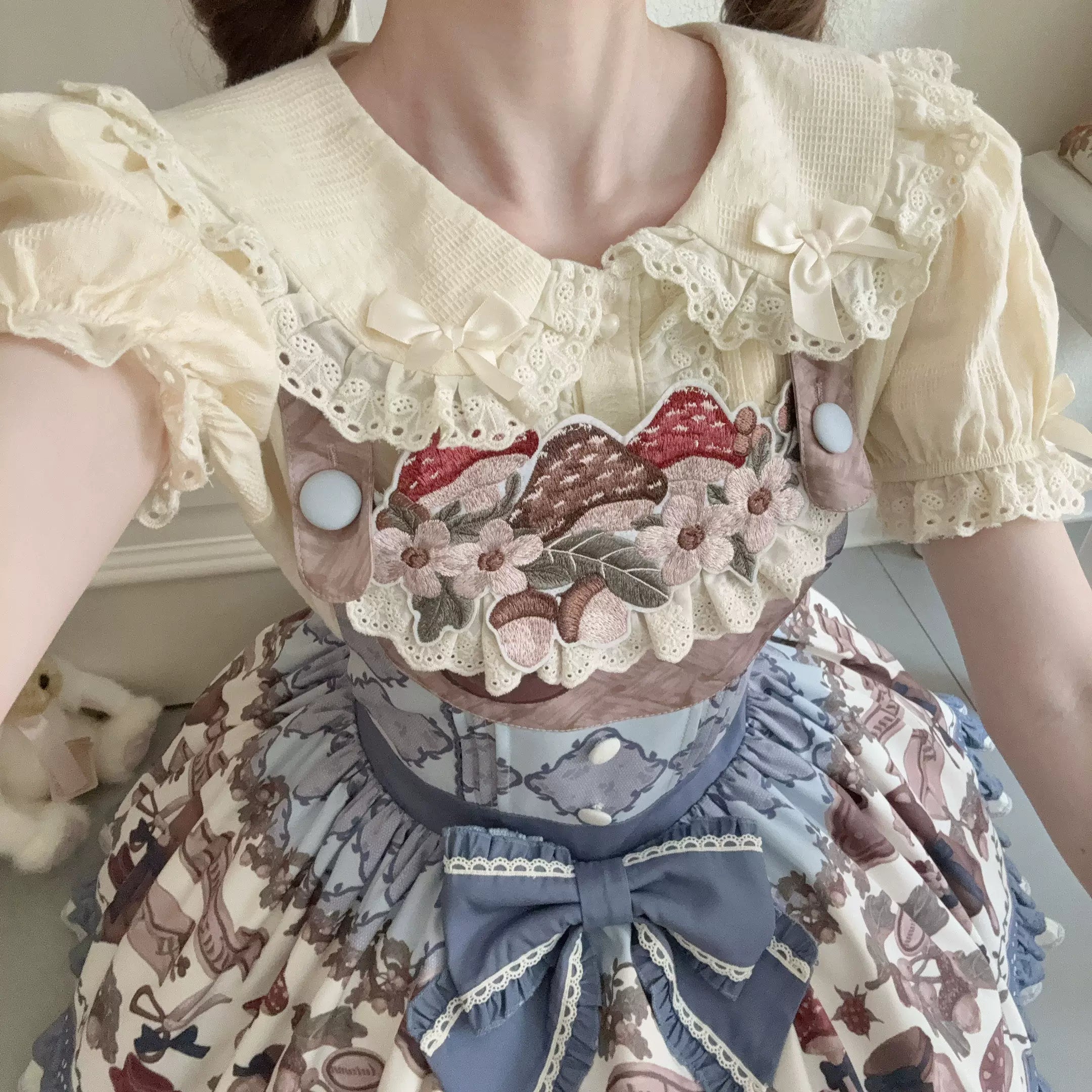 Kawaii Lolita Blouse, Detachable Hime Sleeves