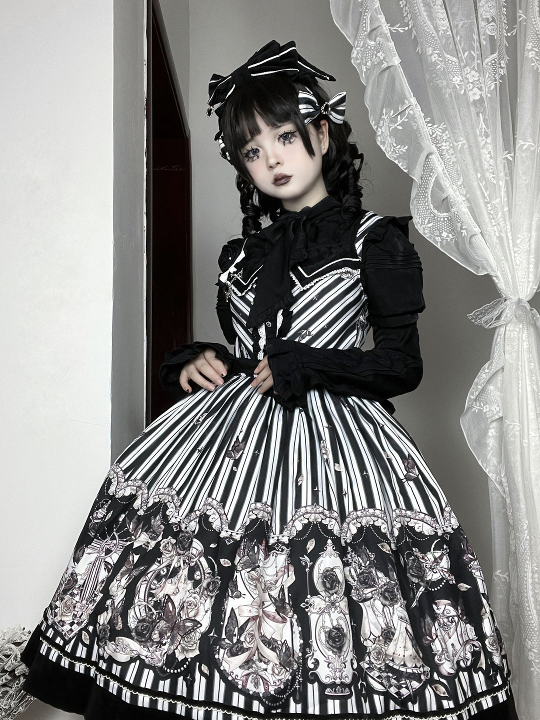 (Buyforme)Little Bear~Gothic Lolita Black and White Striped JSK Set   