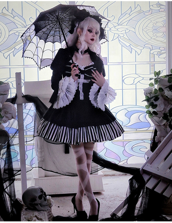 With PUJI~Requiem of Peace~Gothic Lolita Halloween Dress Fake Two-Piece OP   