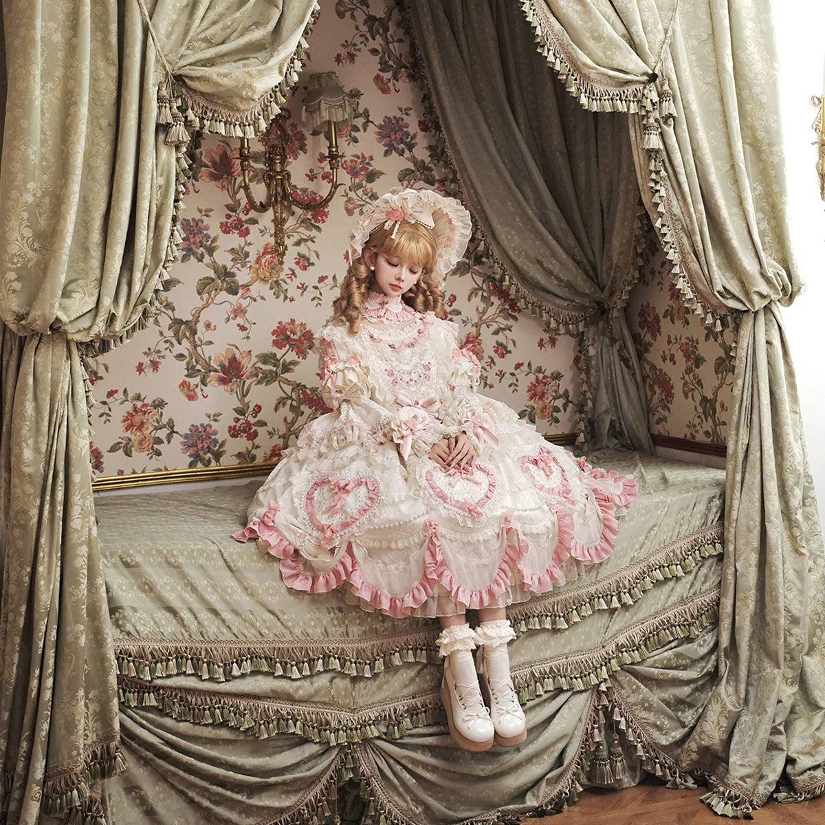 Antique Cake - Vintage Lolita Accessories, Flower Accent 44487:810198